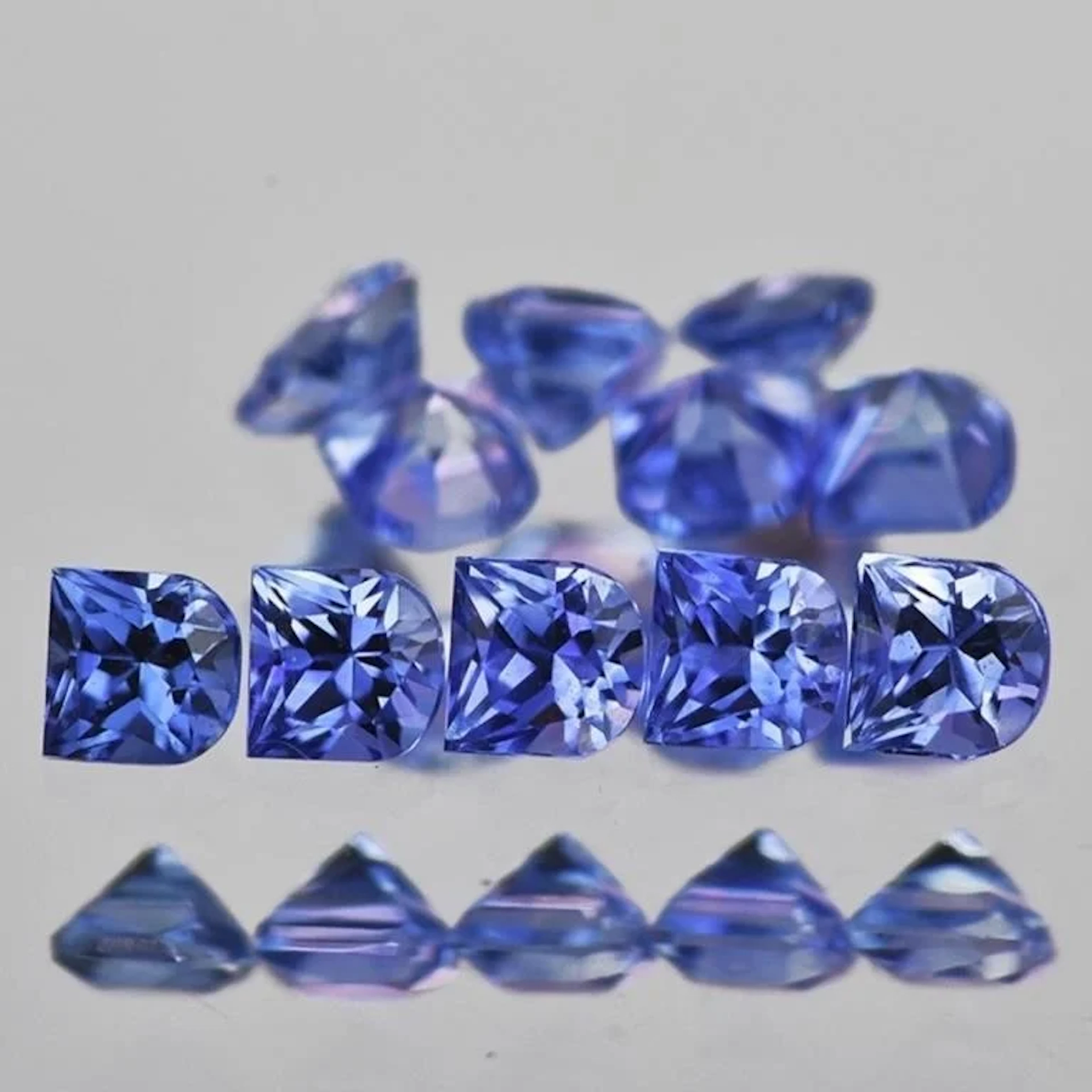 Natural Ceylon Blue Sapphire 1.08 Cts { Flawless-V