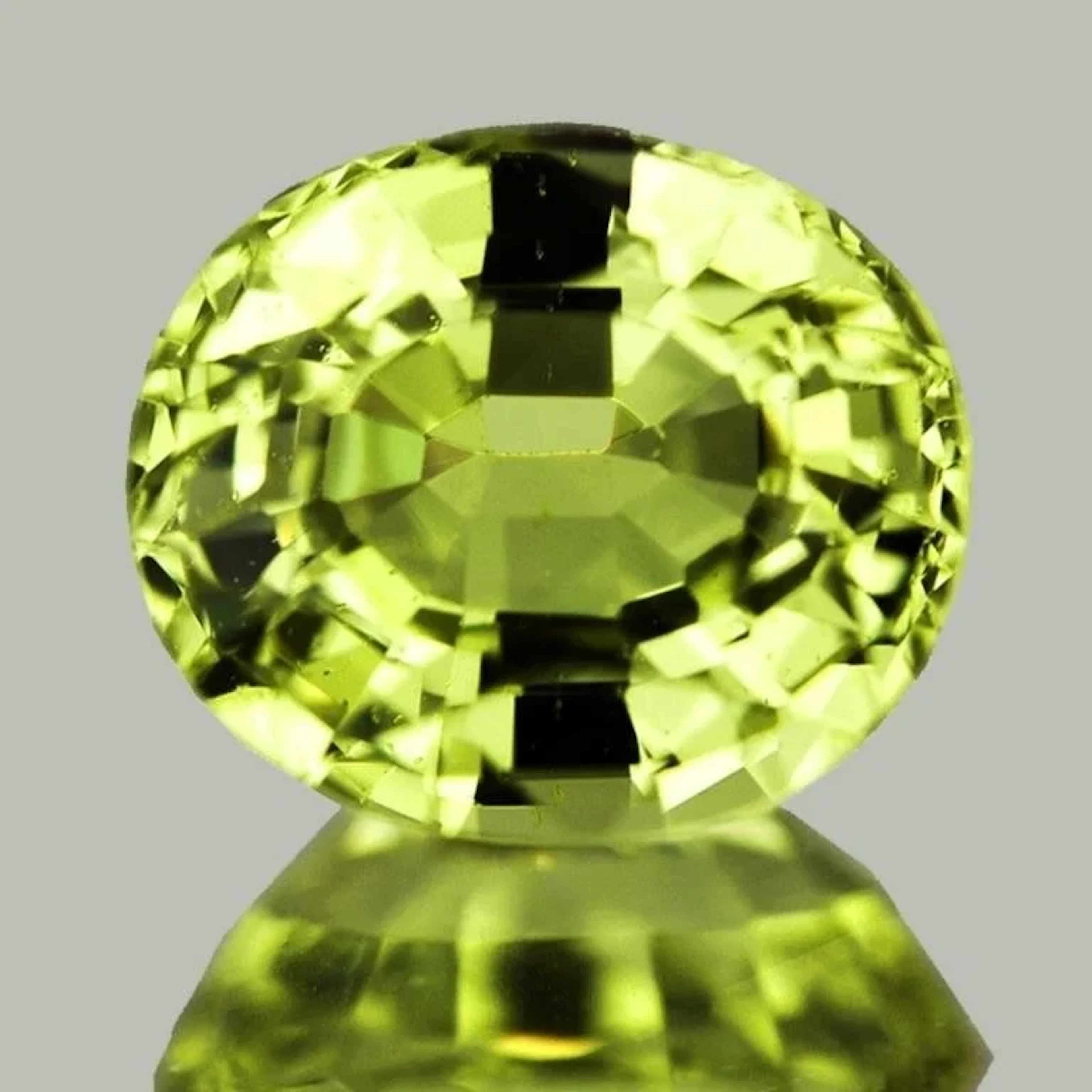 Natural Brazil Green Chrysoberyl {Flawless-VVS}