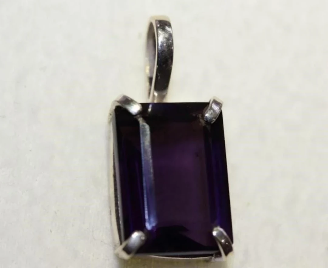 Top Purple Amethyst Pendant