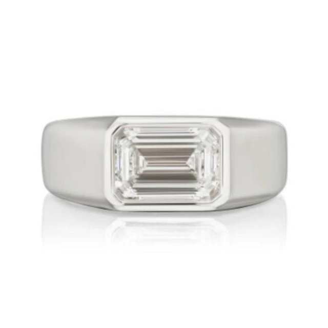 18k Gold & White Diamond 3.05 Cts Ring - E/VVS