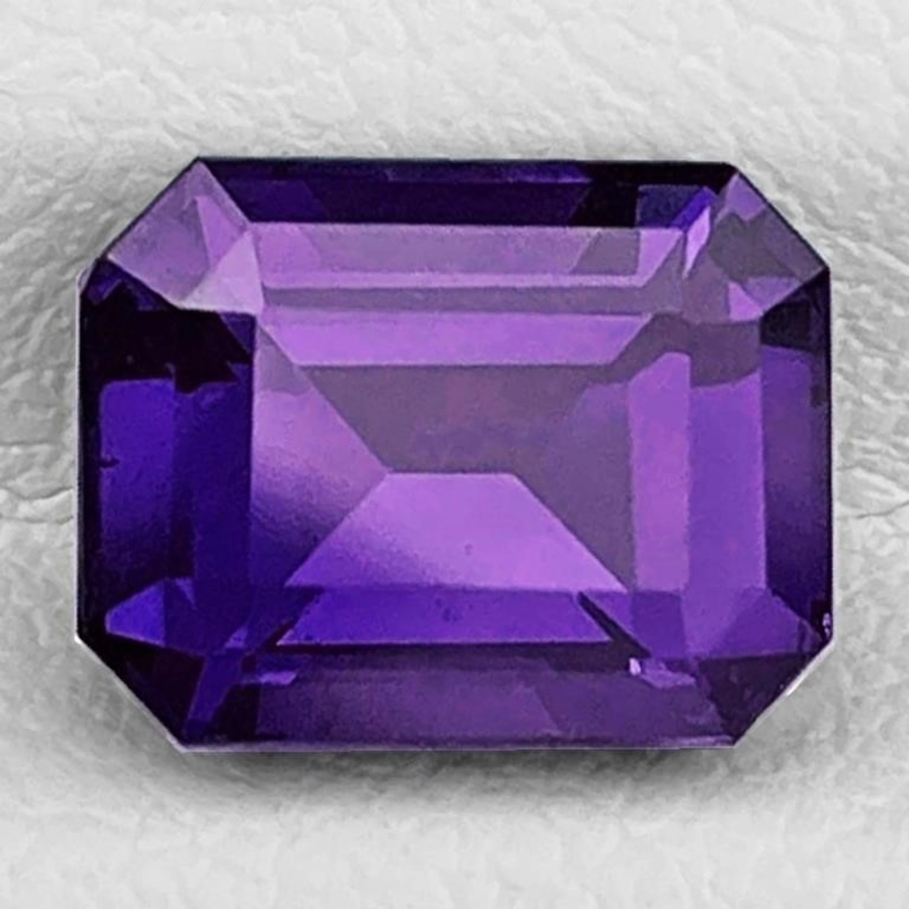 Natural Intense Purple Spinel {Flawless-VVS}