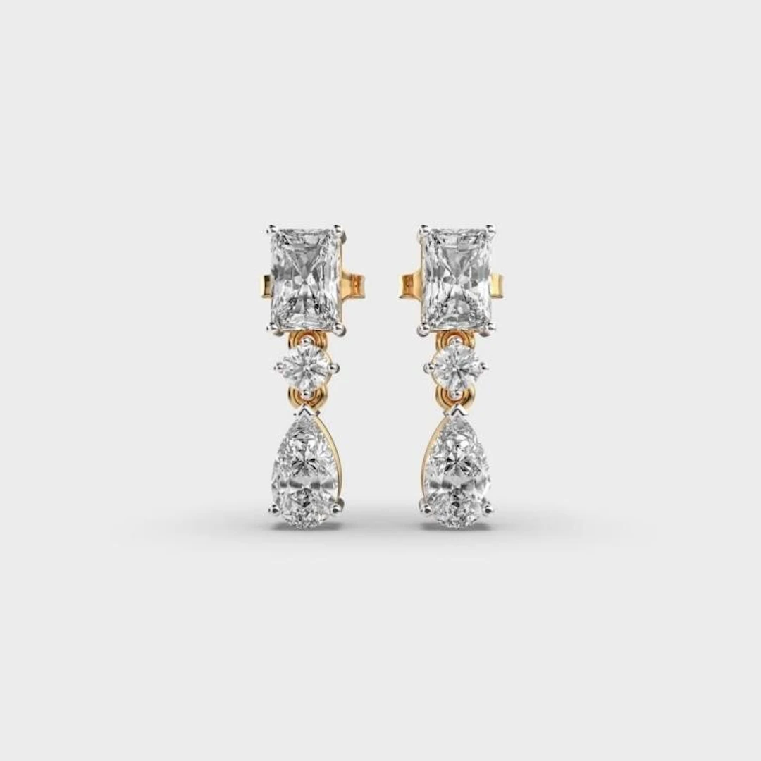 Gold & White Diamonds 10 Cts Drop Earrings