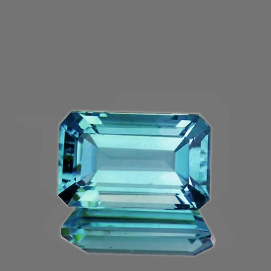 Natural Baby Blue Apatite [Flawless-VVS]