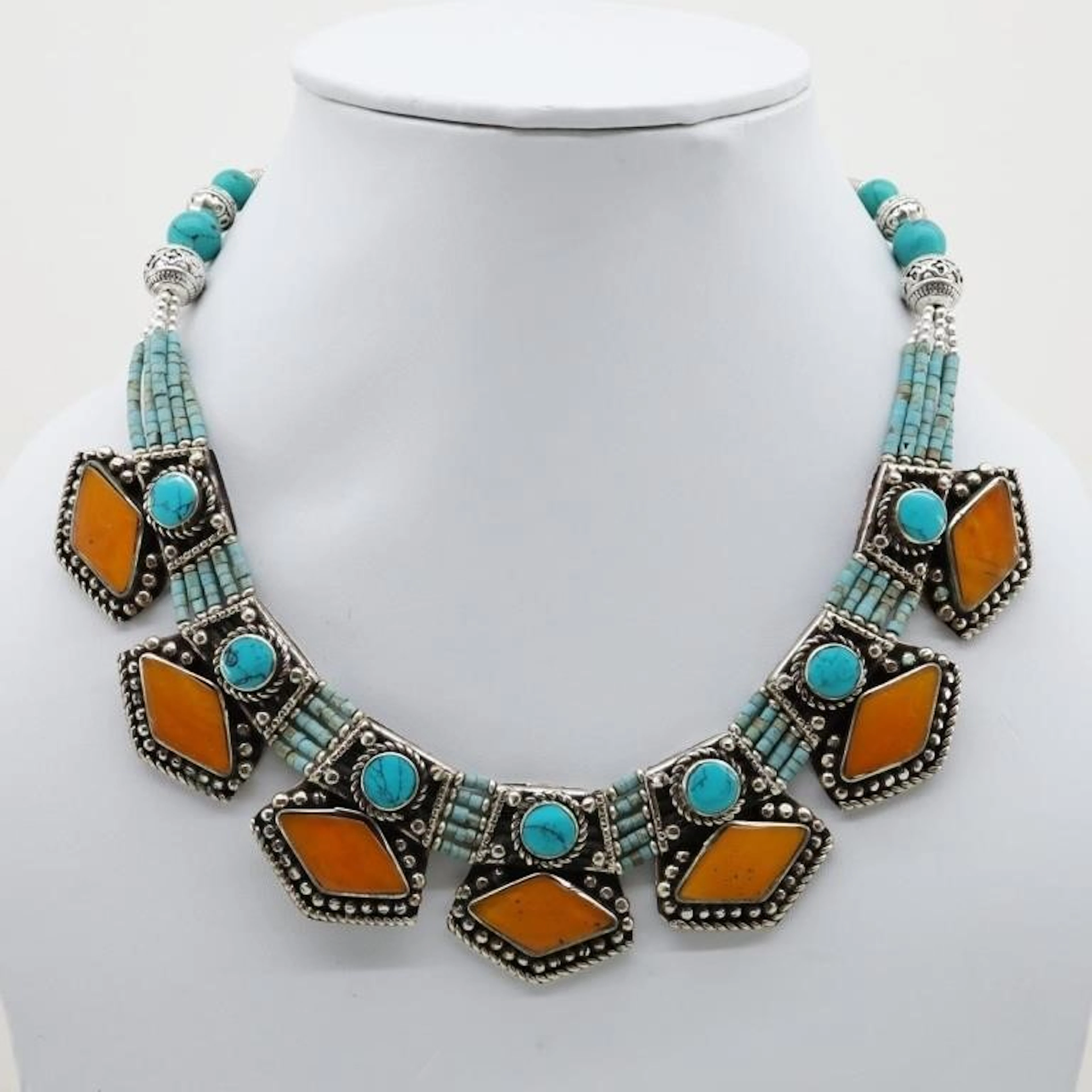 Tibet Natural Stone Tribal Queen Royal Necklace