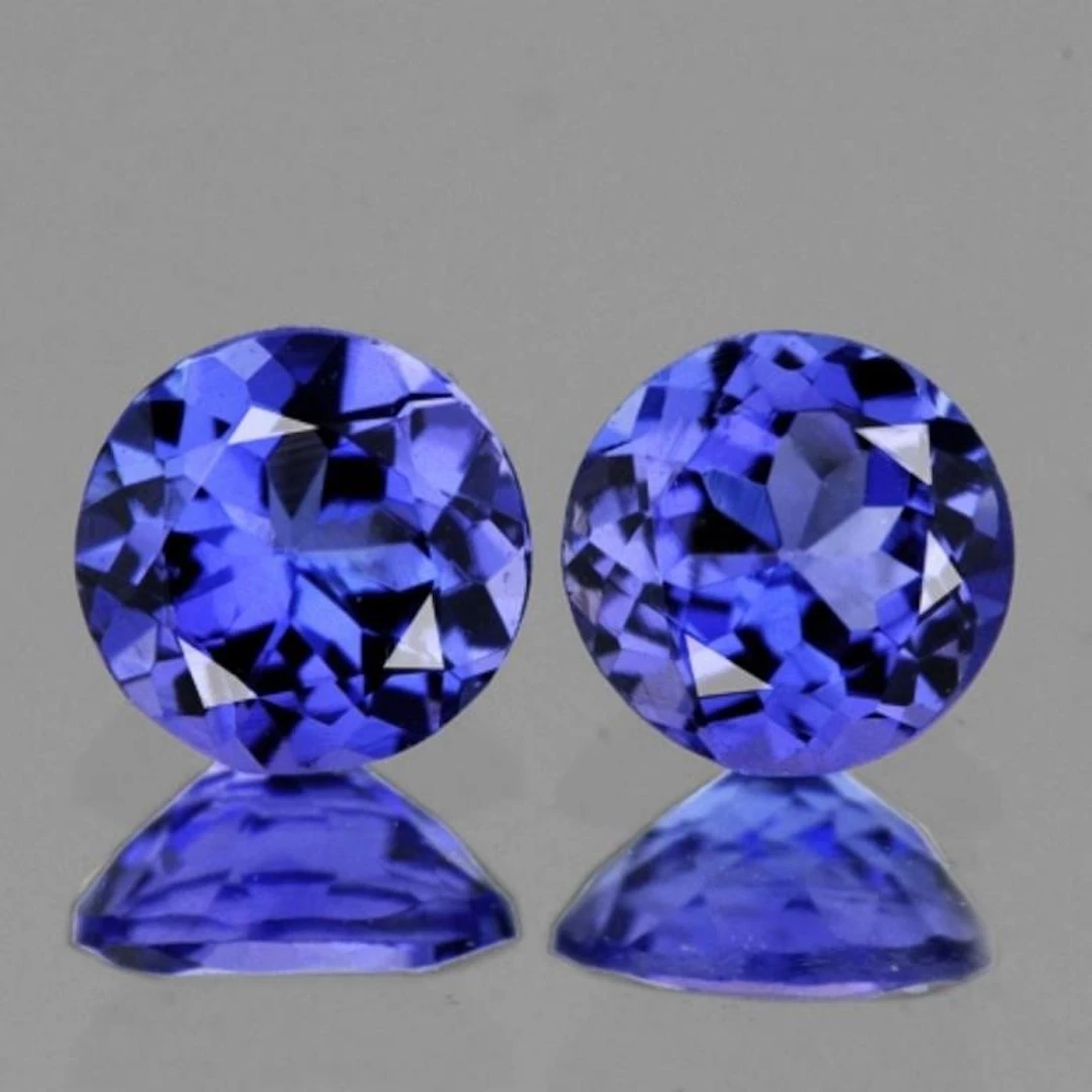 Ntural Purple Blue Tanzanite Pair {Flawless-VVS1}