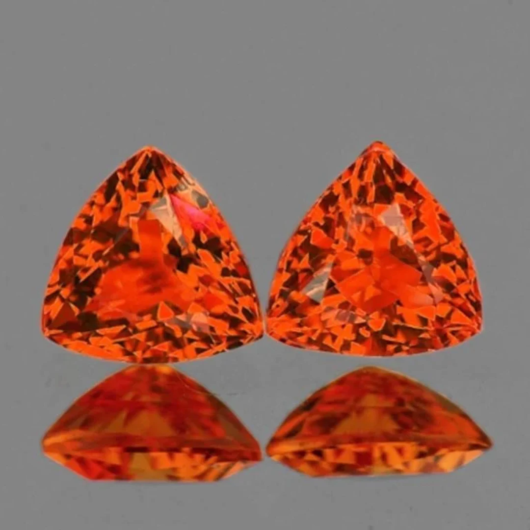 Natural Vivid Orange Sapphire Pair [Flawless-VVS]
