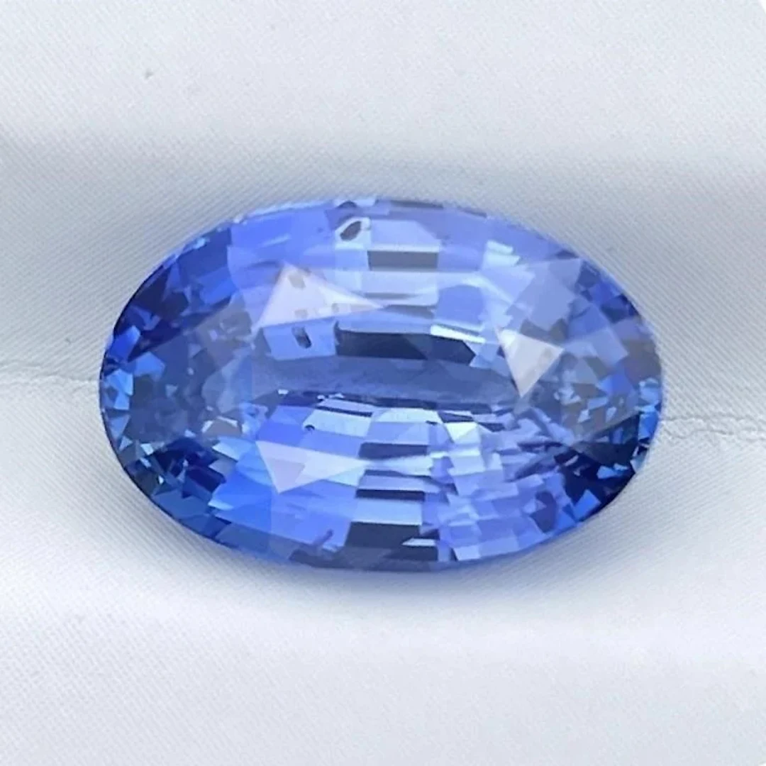 Natural Ceylon Soft Blue Sapphire {VVS - VS}