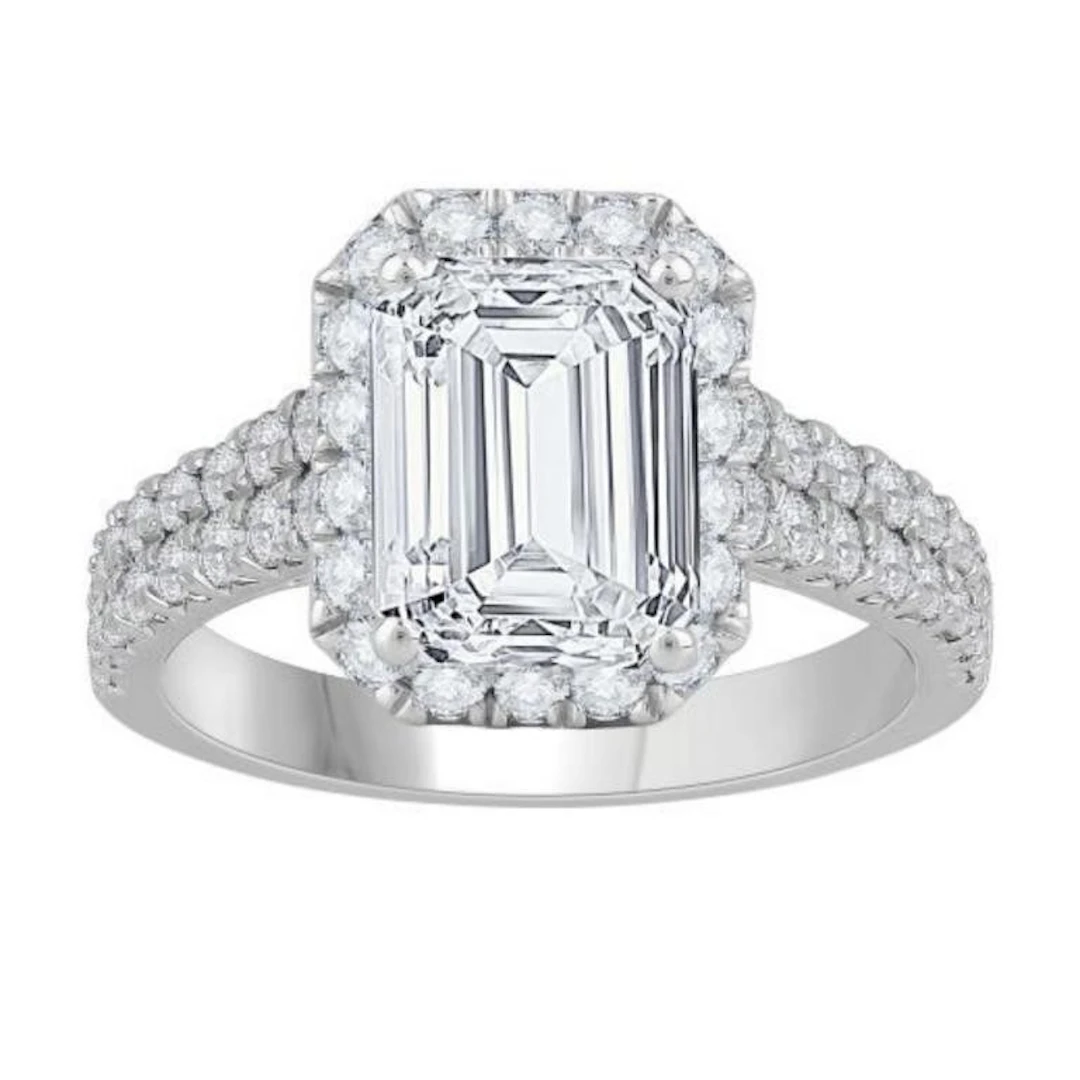 Gold & Octagon White Diamond 5 Cts Ring - E/VVS