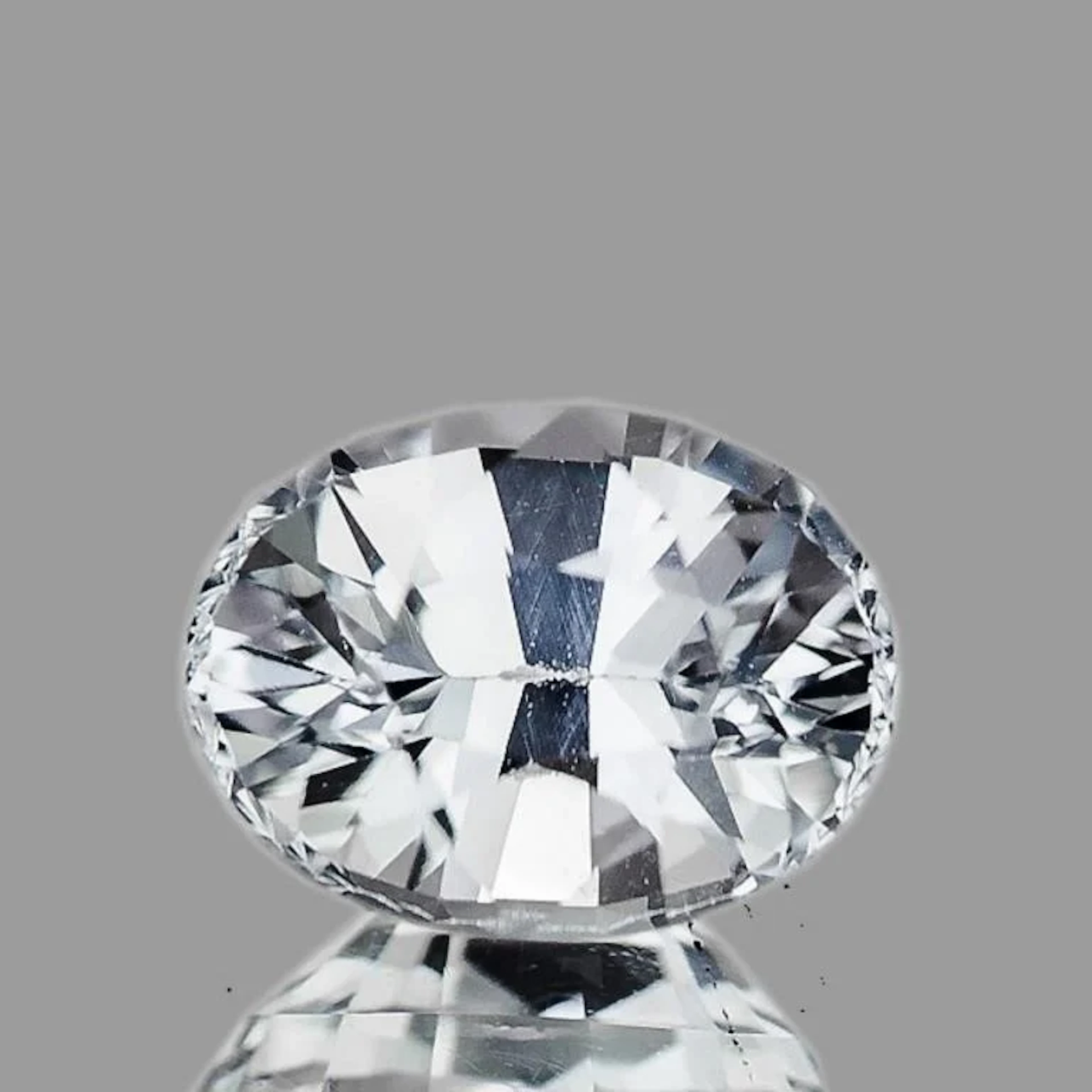 Natural Oval White Sapphire [Flawless-VVS]