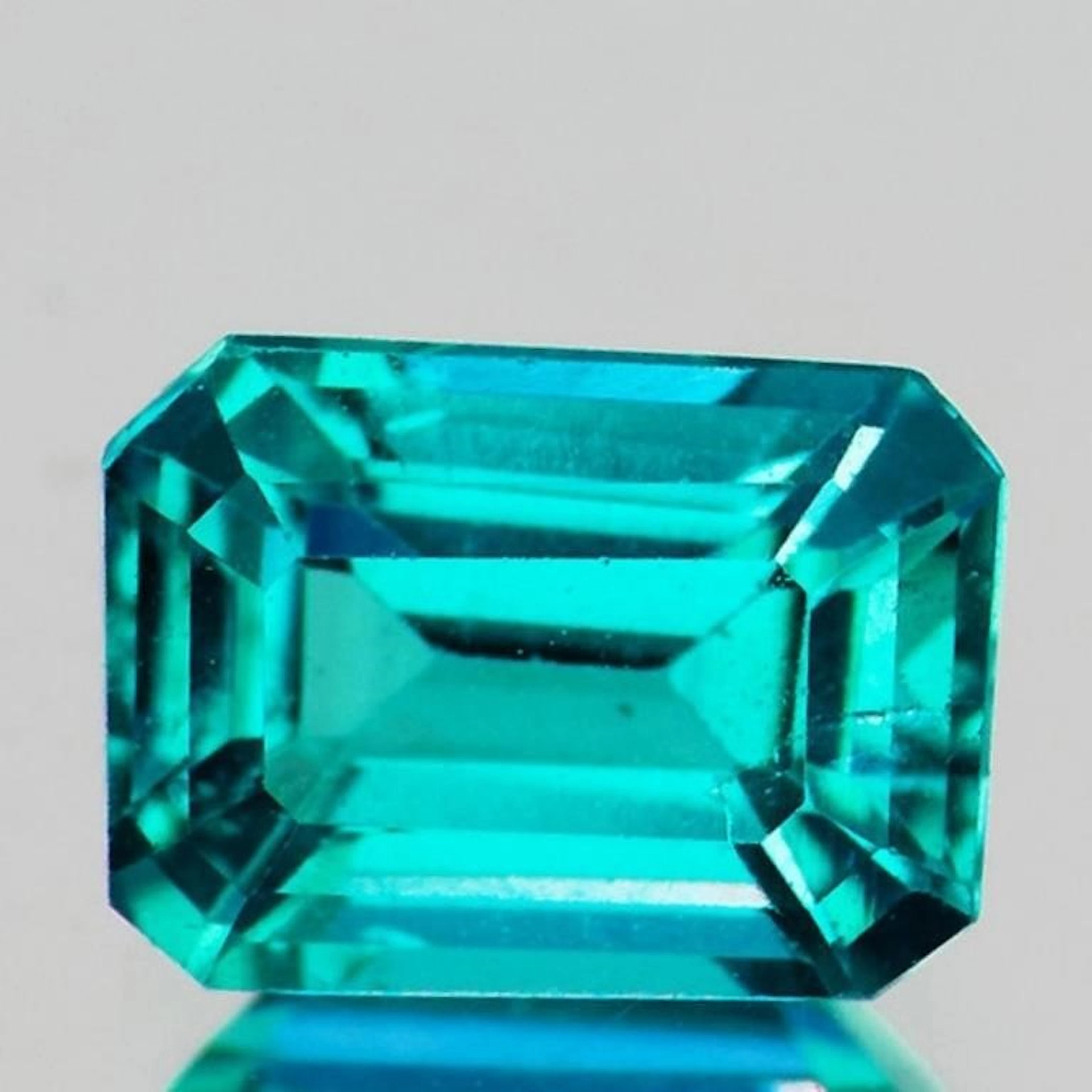 Natural Paraiba Green Blue Apatite [VVS]