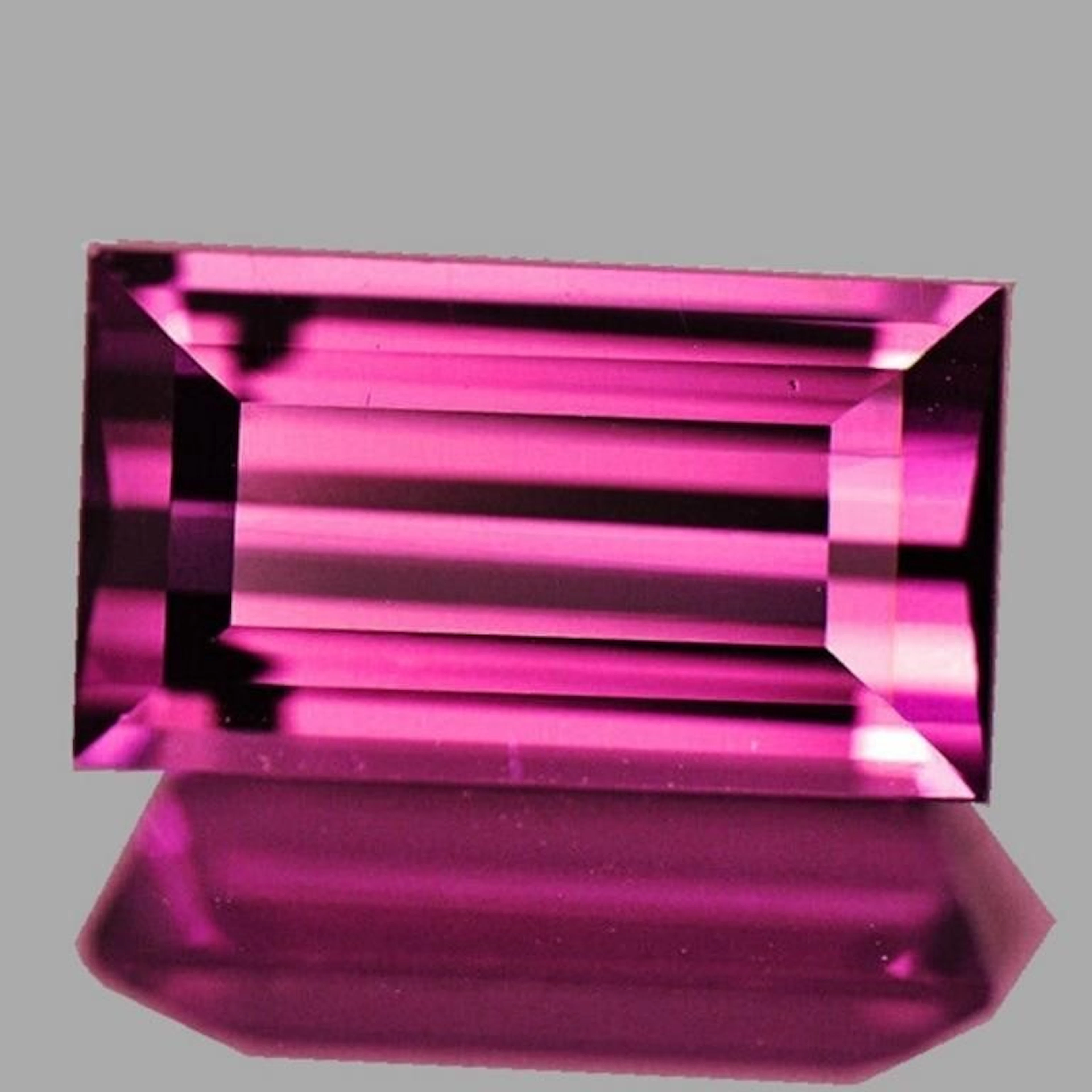 Natural Hot Pink Tourmaline {Flawless-VVS1}