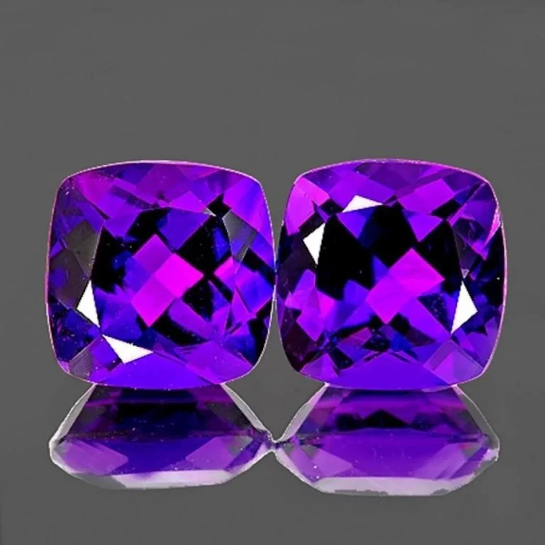 Natural Cushion Purple Amethyst Pair [Flawless-VV