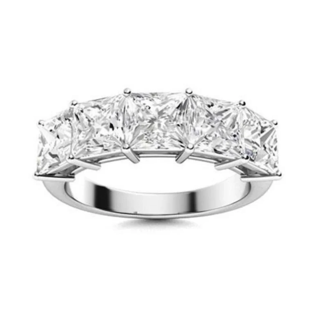 Gold & White Diamond 2 Cts Ring