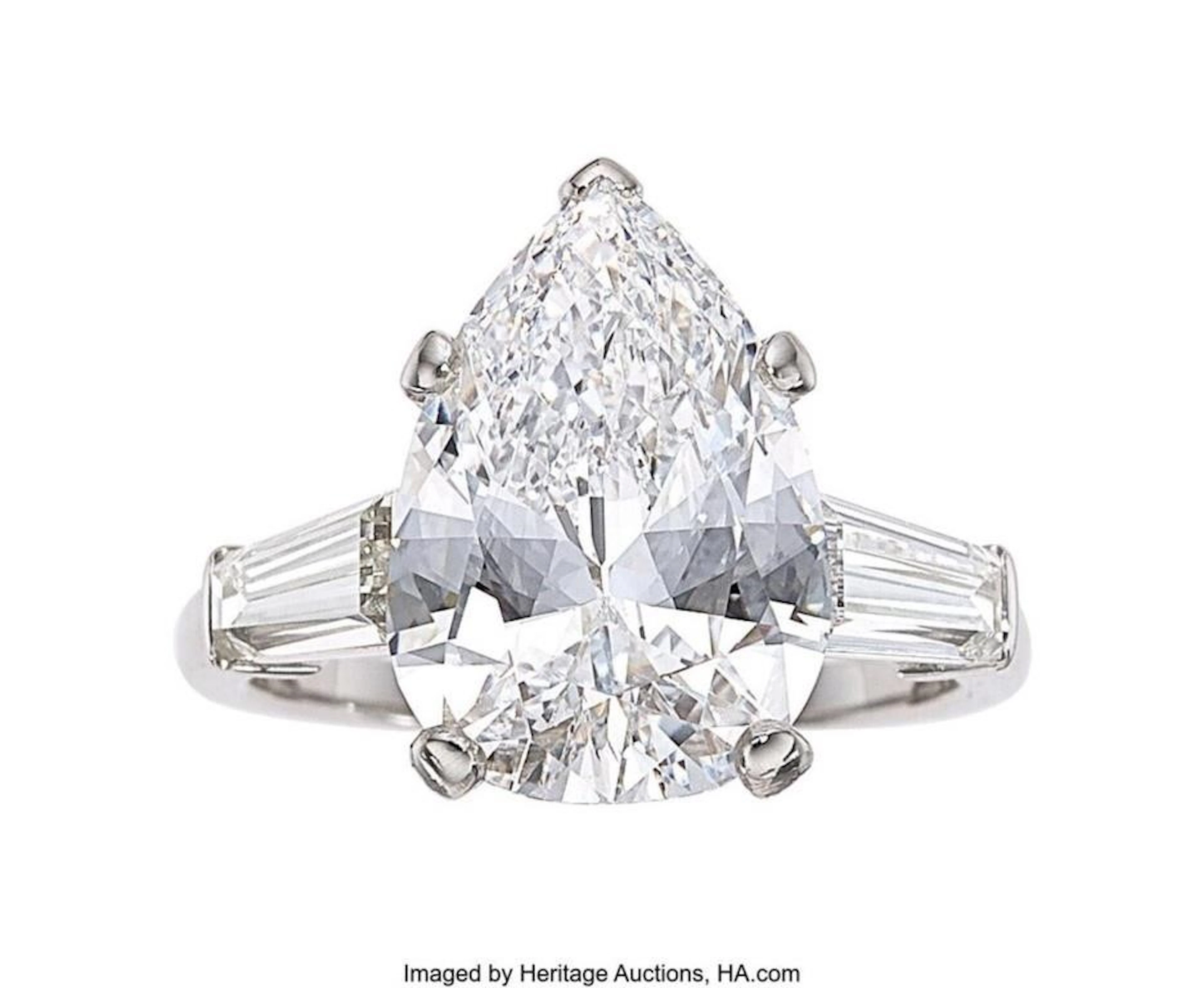 Gold & White Diamond 7.50 Cts Ring - E/VVS