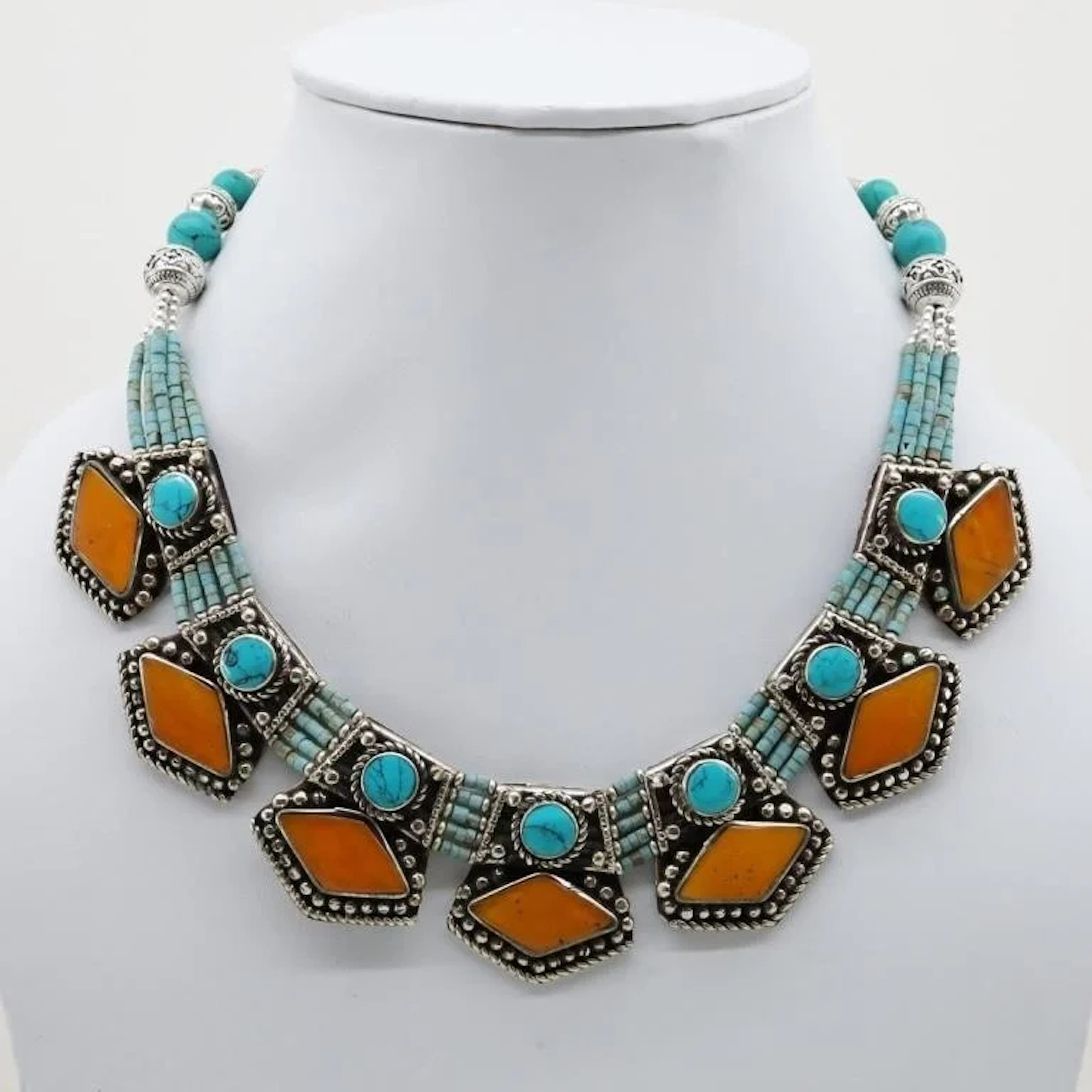 Tibet Natural Stone Tribal Queen Royal Necklace