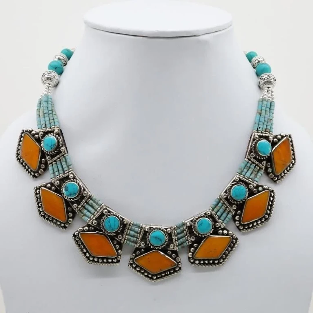 Tibet Natural Stone Tribal Queen Royal Necklace