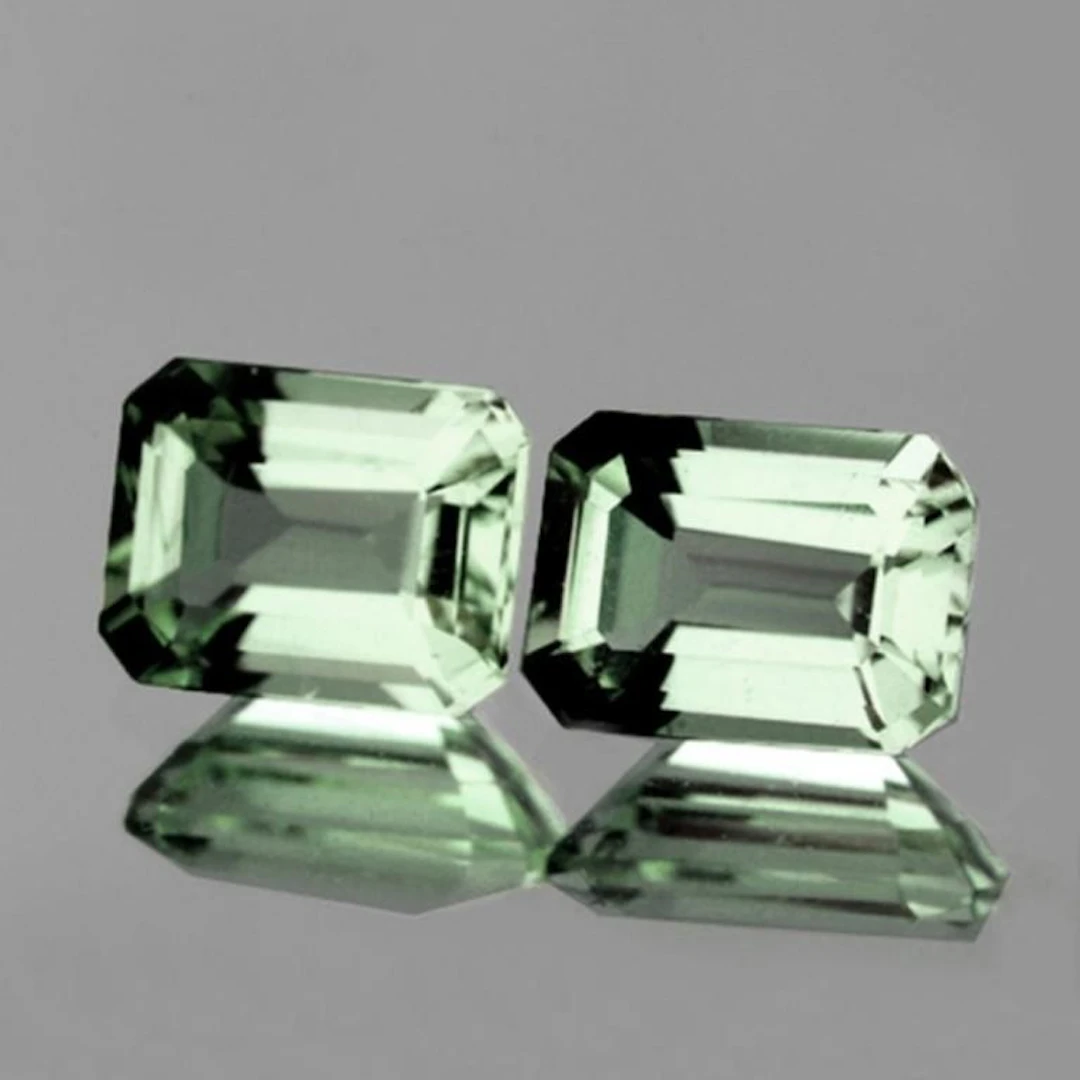 Natural Green Amethyst Pair [Flawless-VVS]