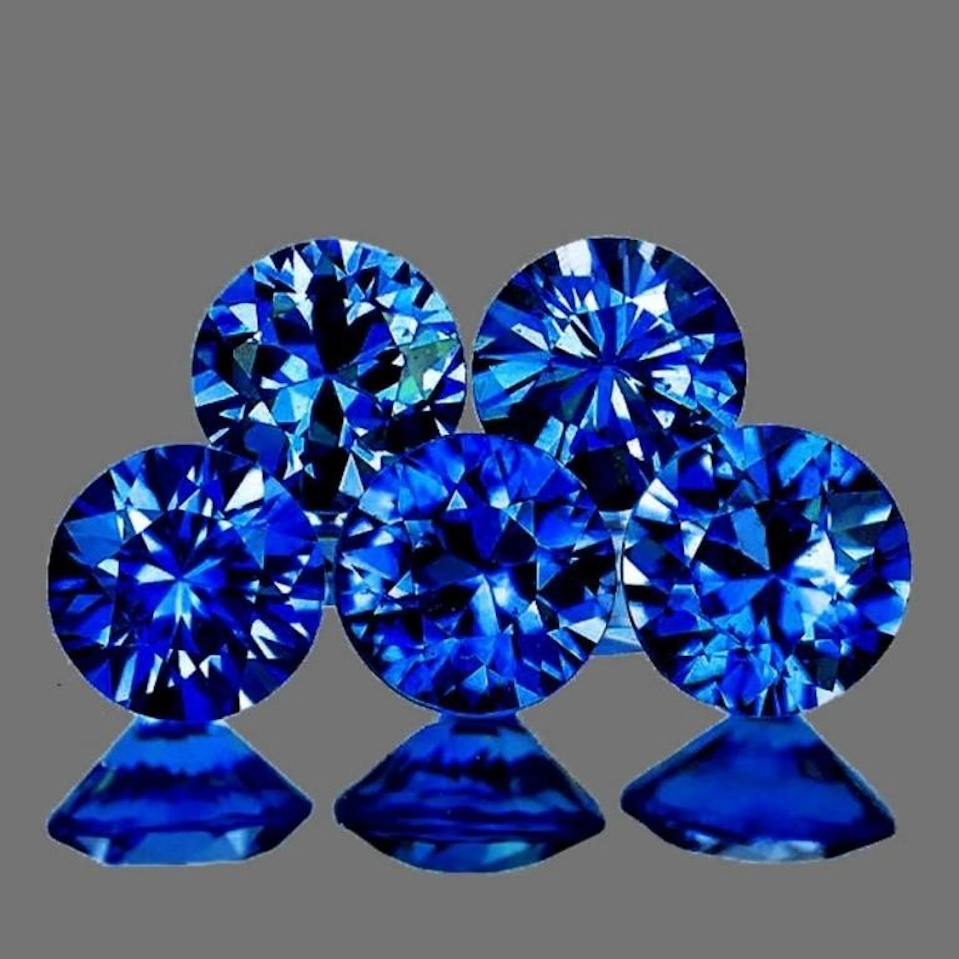 Natural Intense Blue Sapphire [Flawless-VVS]