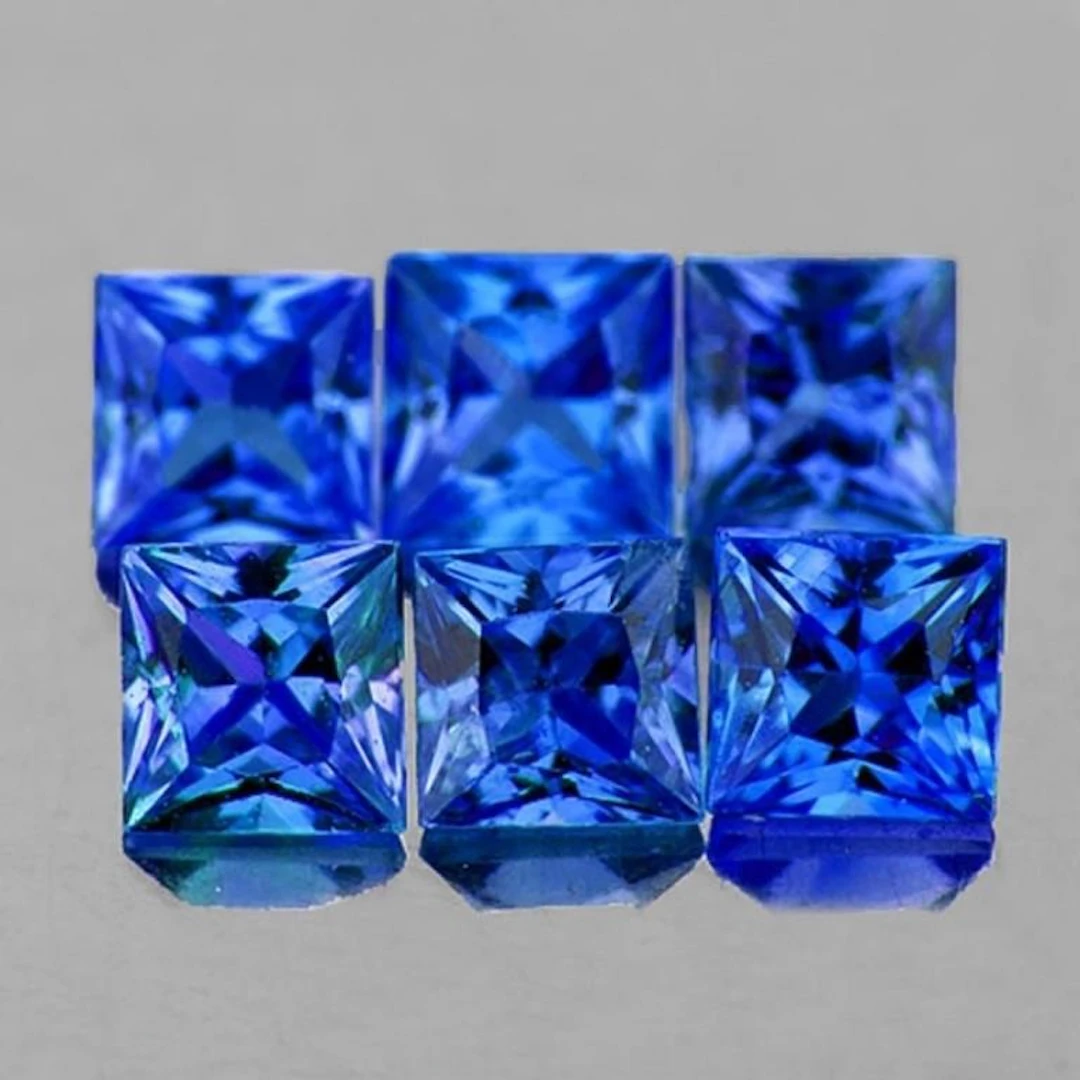 Natural Princess Ceylon Blue Sapphire [Flawless-VV