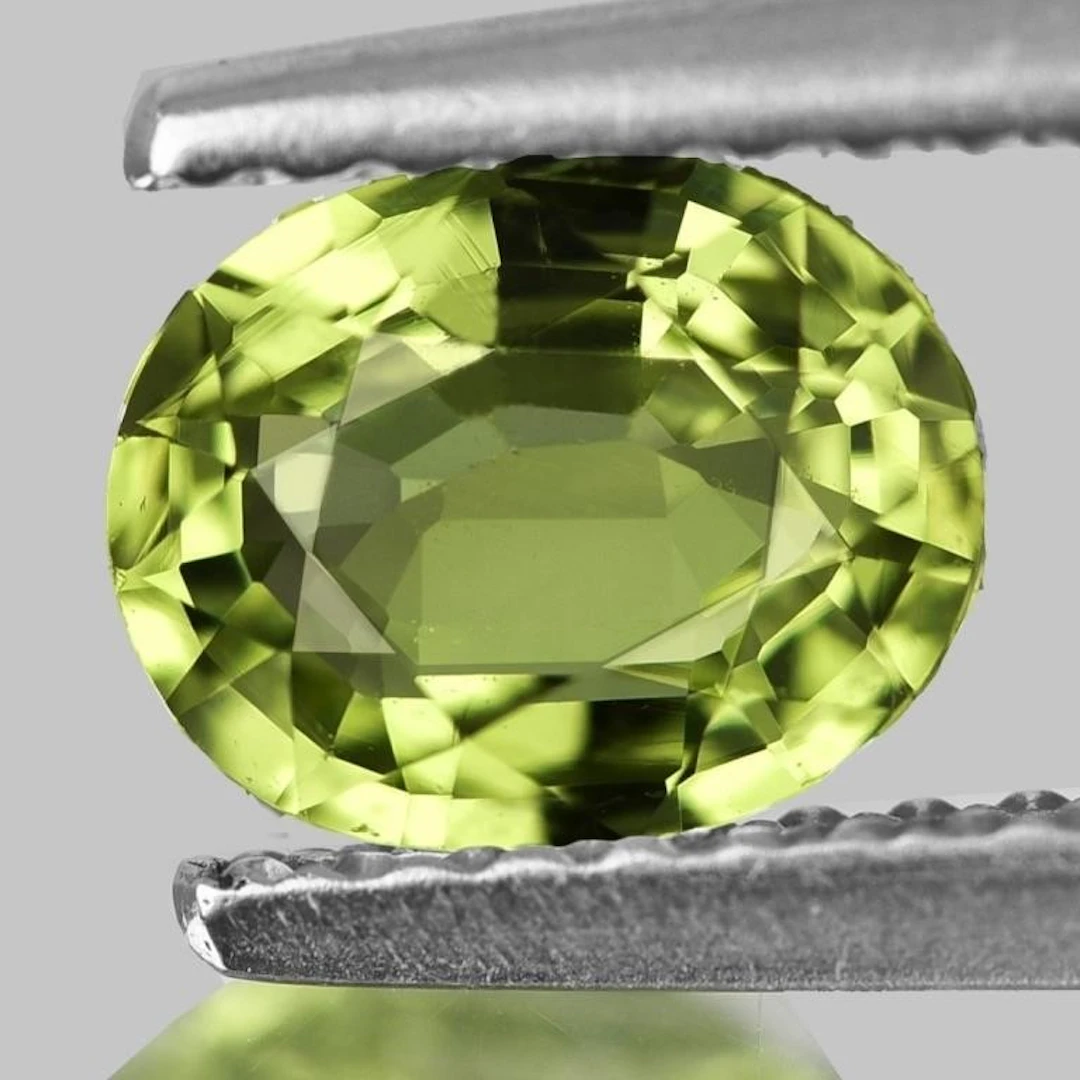 Natural Brazil Green Yellow Chrysoberyl {Flawless-