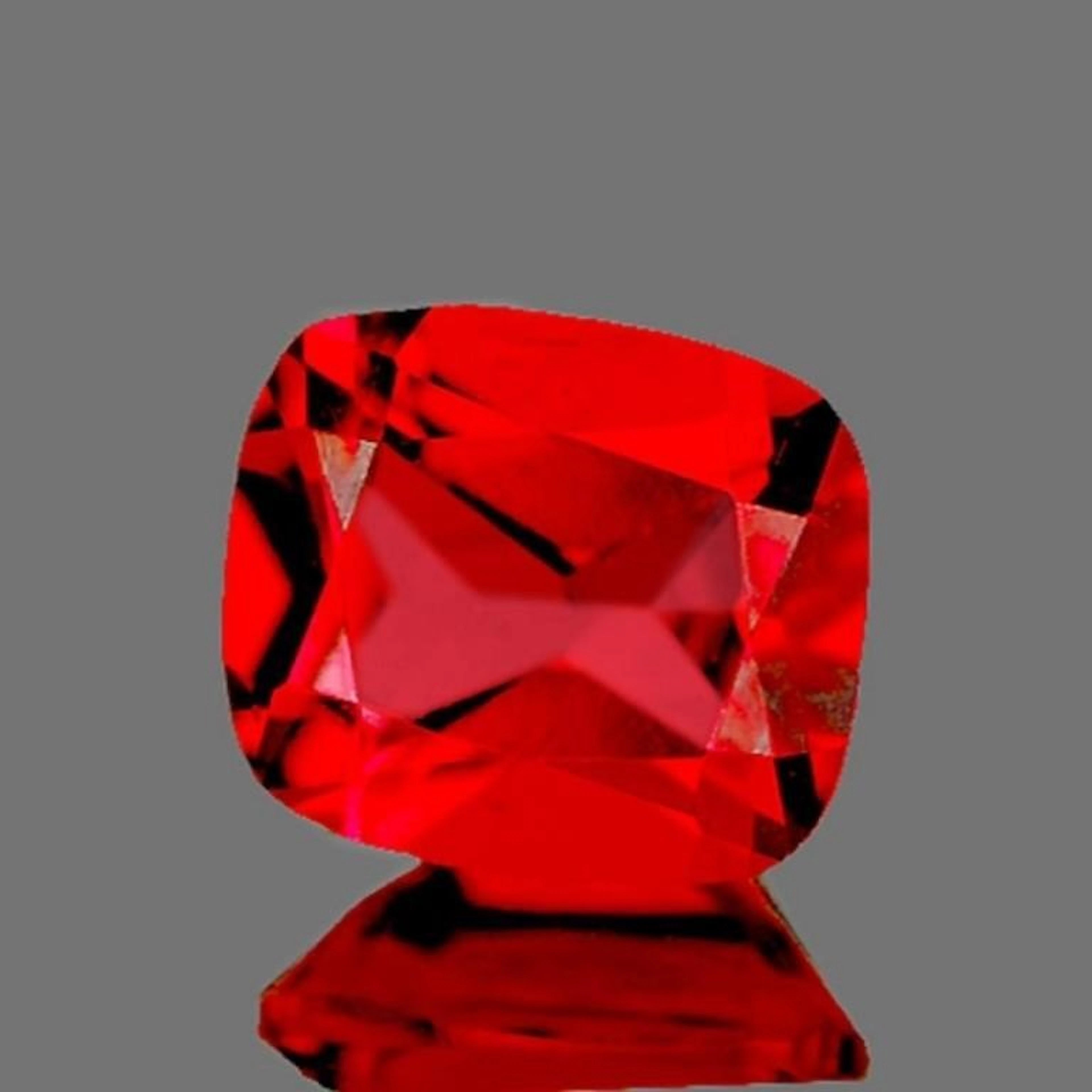 Natural Cushion Red Topaz [Flawless-VVS]