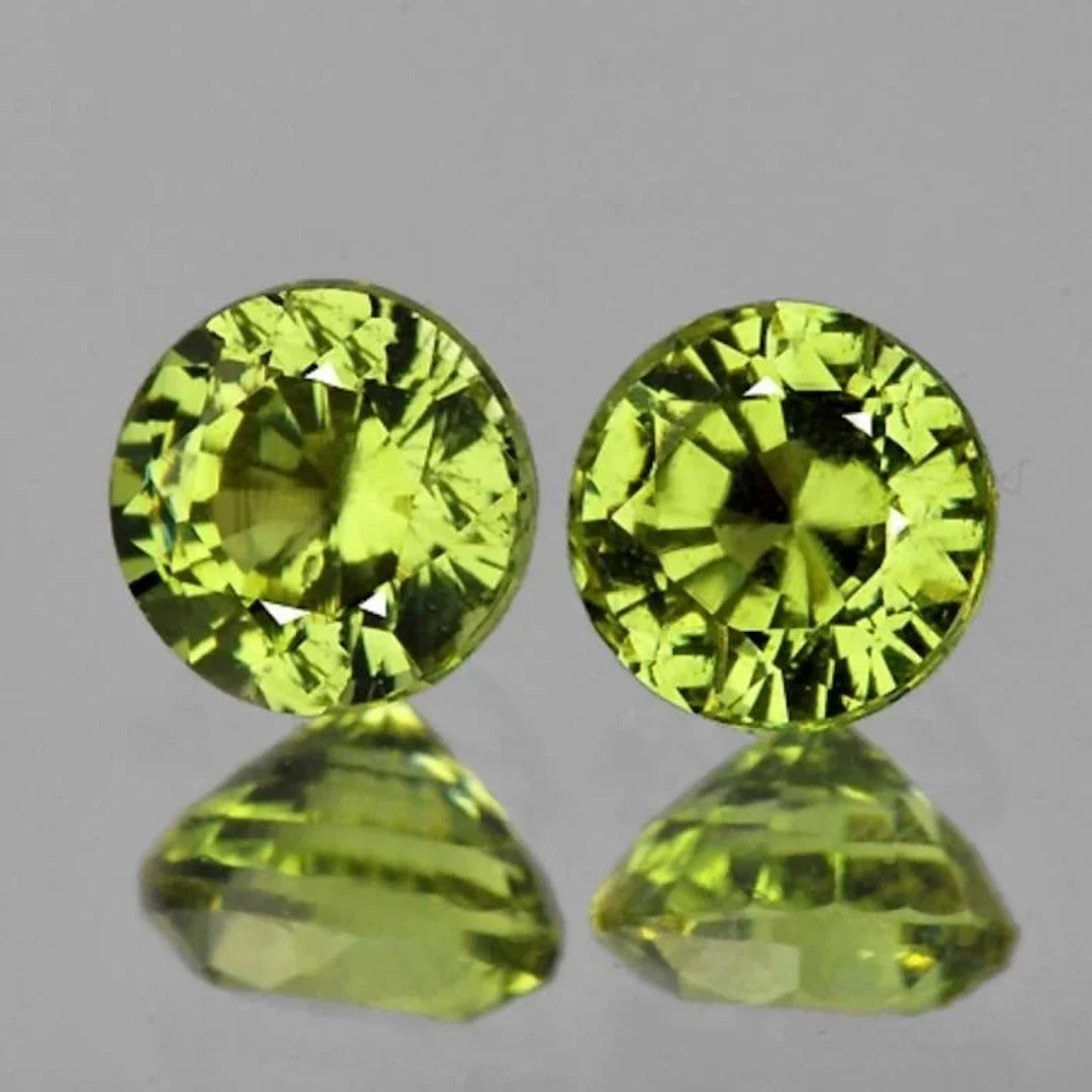 Natural Green Yellow Mali Garnet Pair{Flawless-VVS