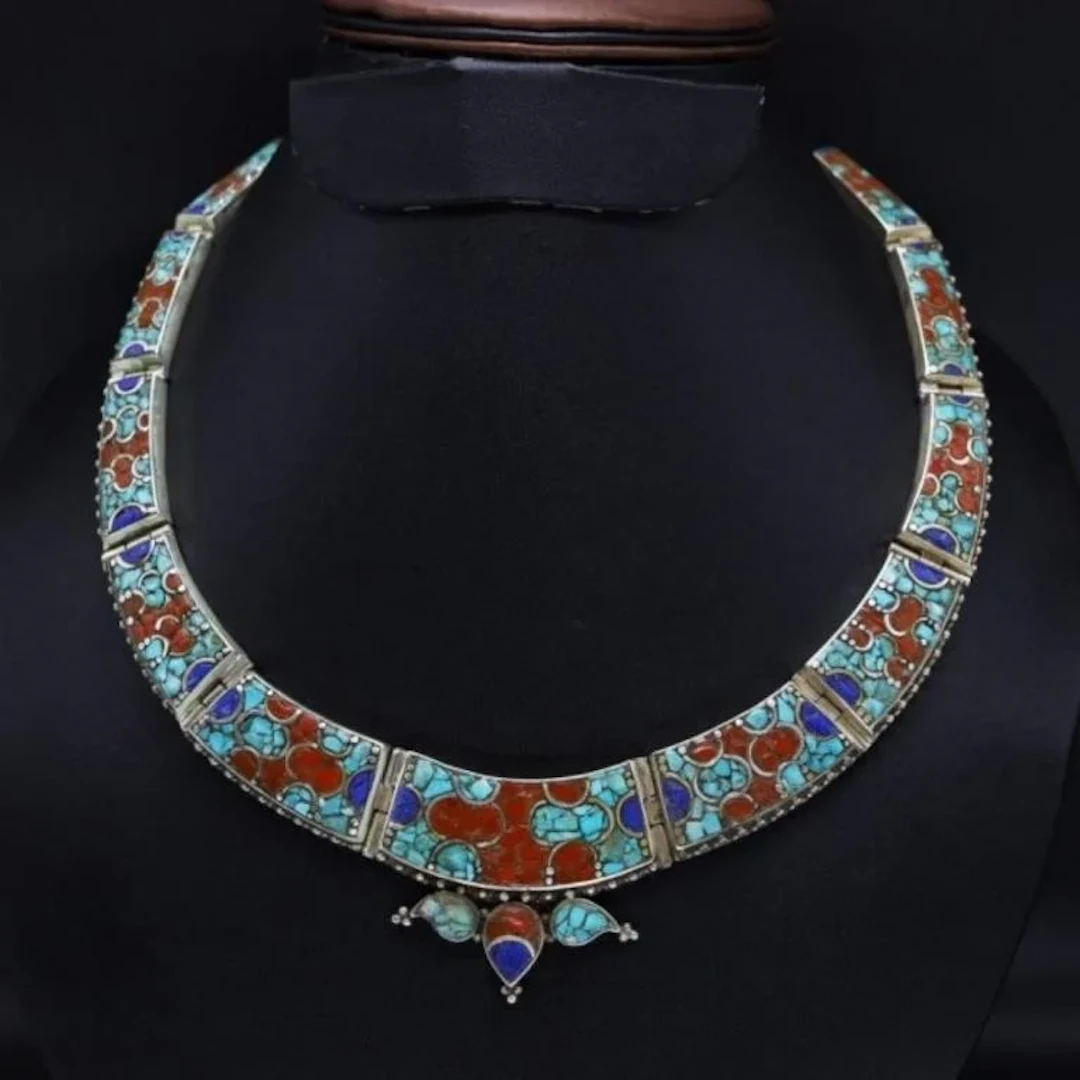 Tibet Natural Stone Tribal Queen Royal Necklace