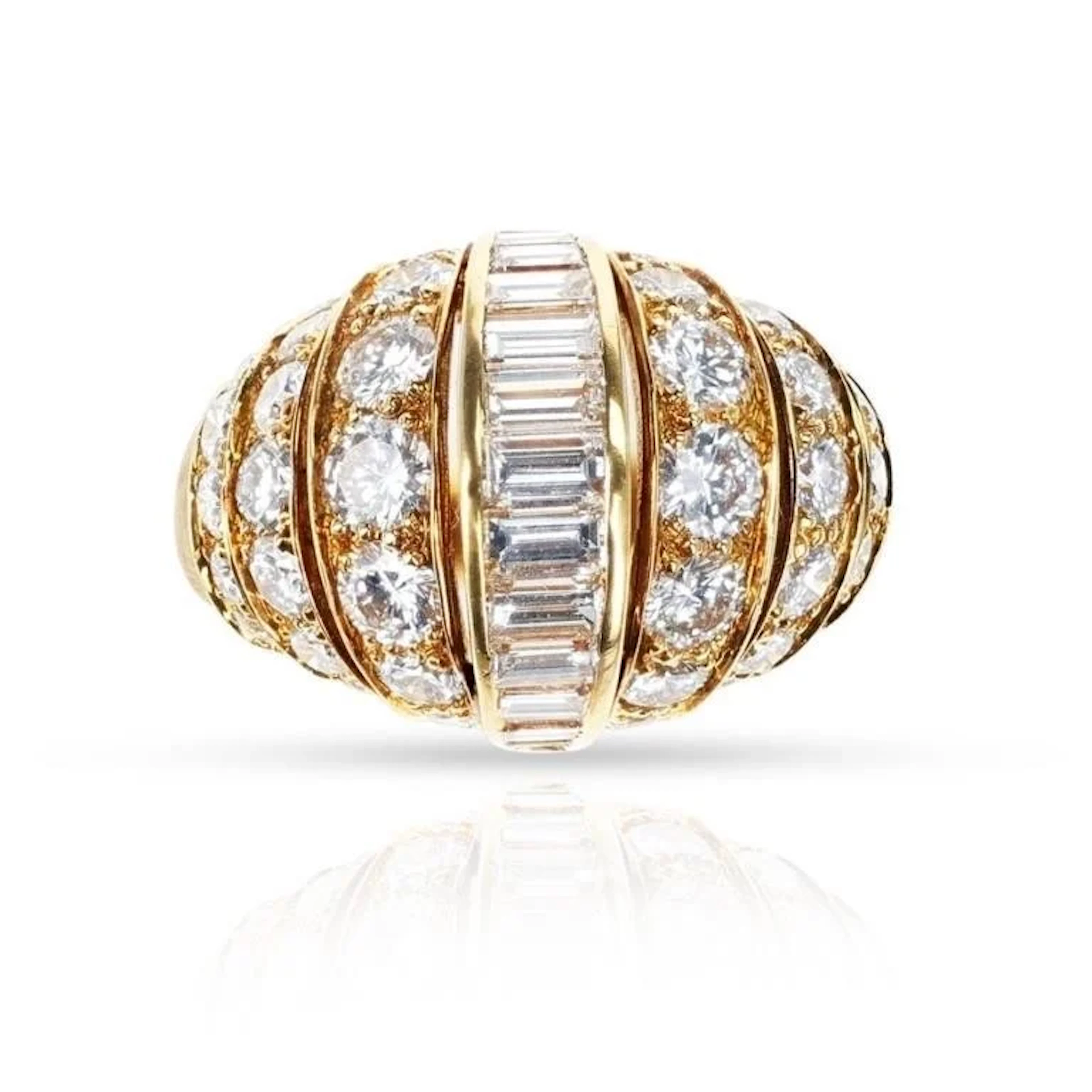 18k Gold & White Diamond 4.02 Cts Ring