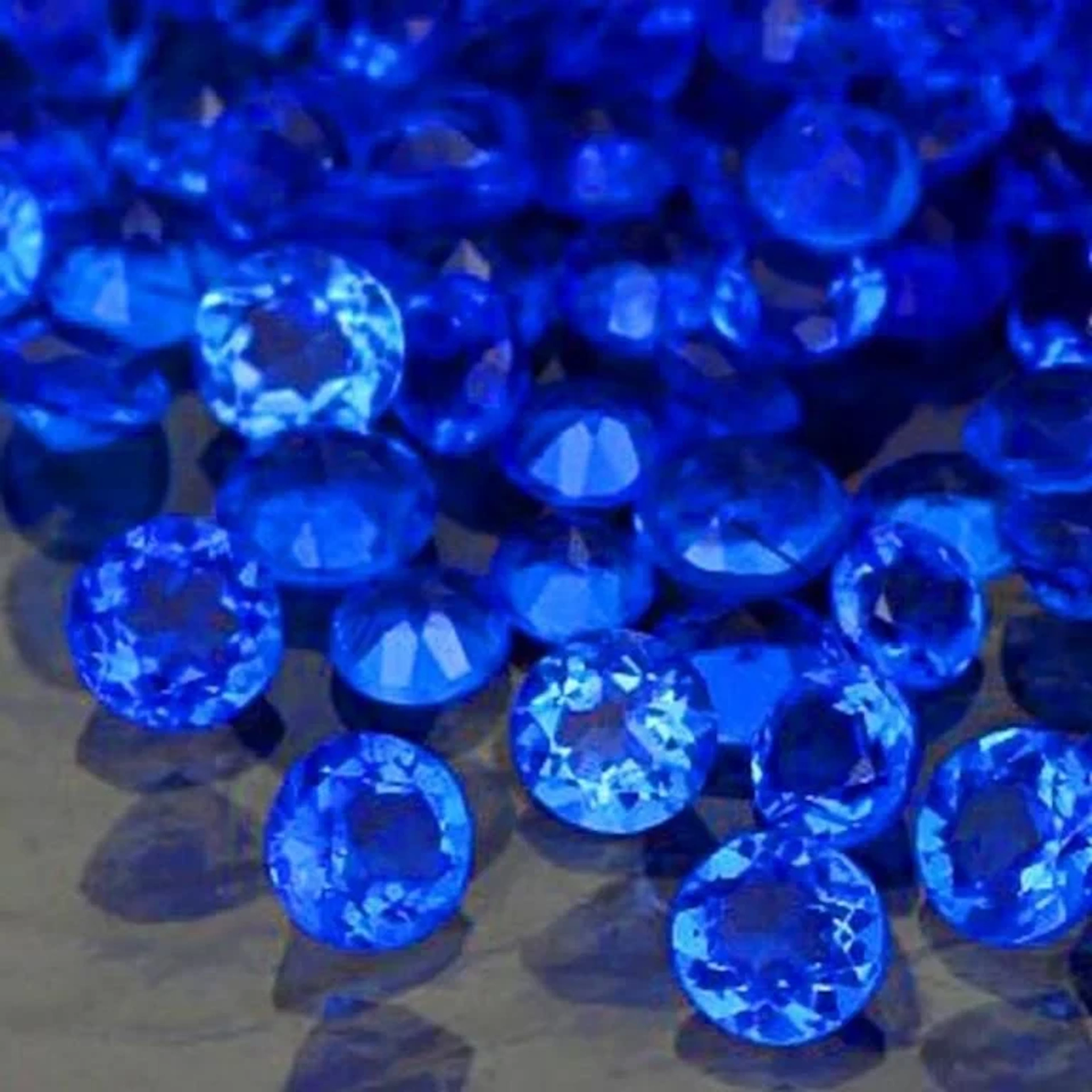 Natural Blue Rare Hauyne [Flawless-VVS]