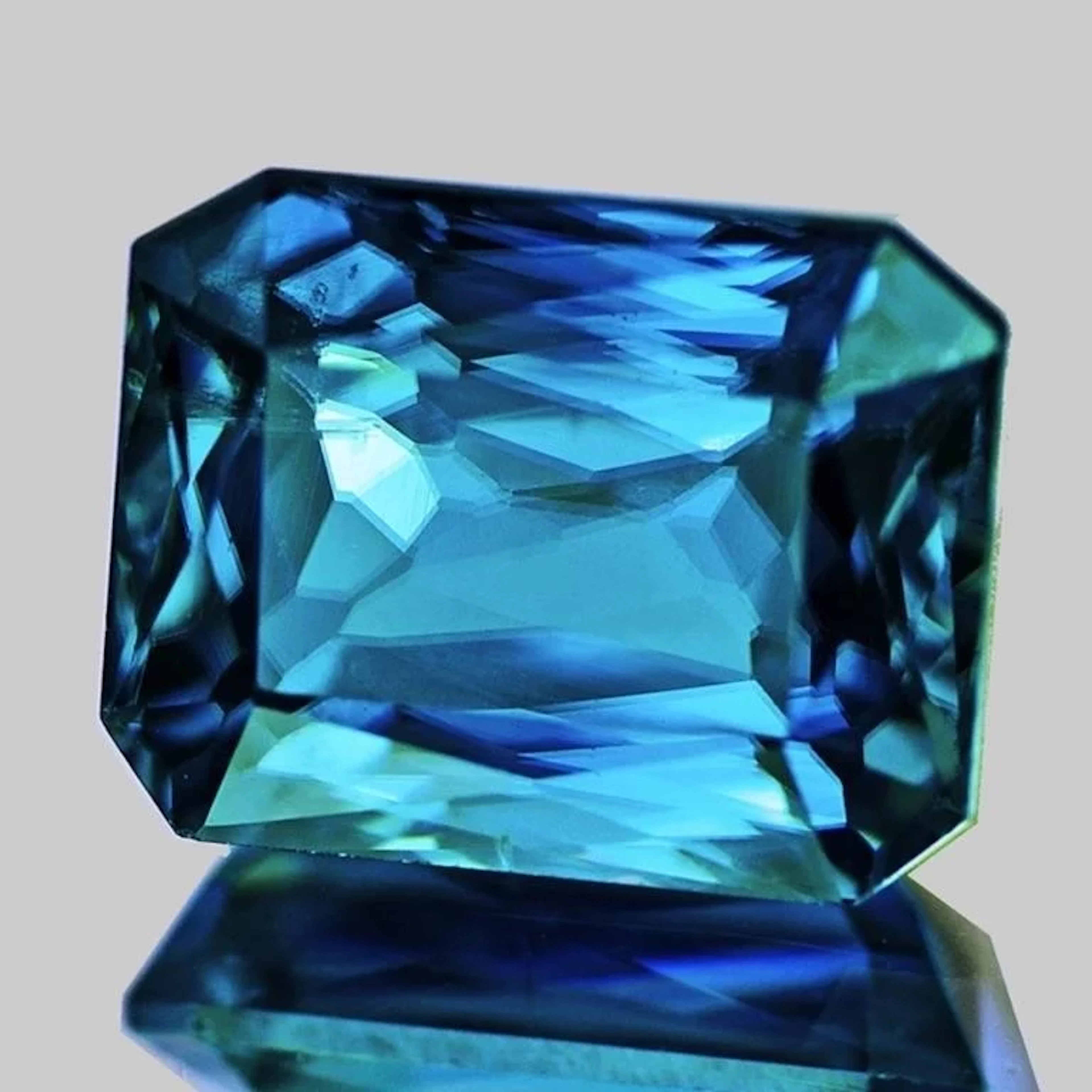 Natural Cambodian Blue Zircon {VVS}