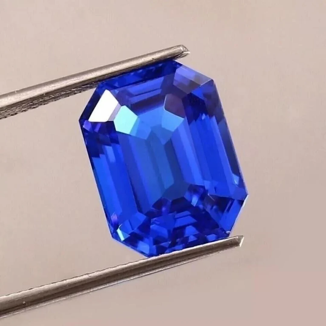 Lab Created Octagon Blue Sapphire 14.10 Carats - C