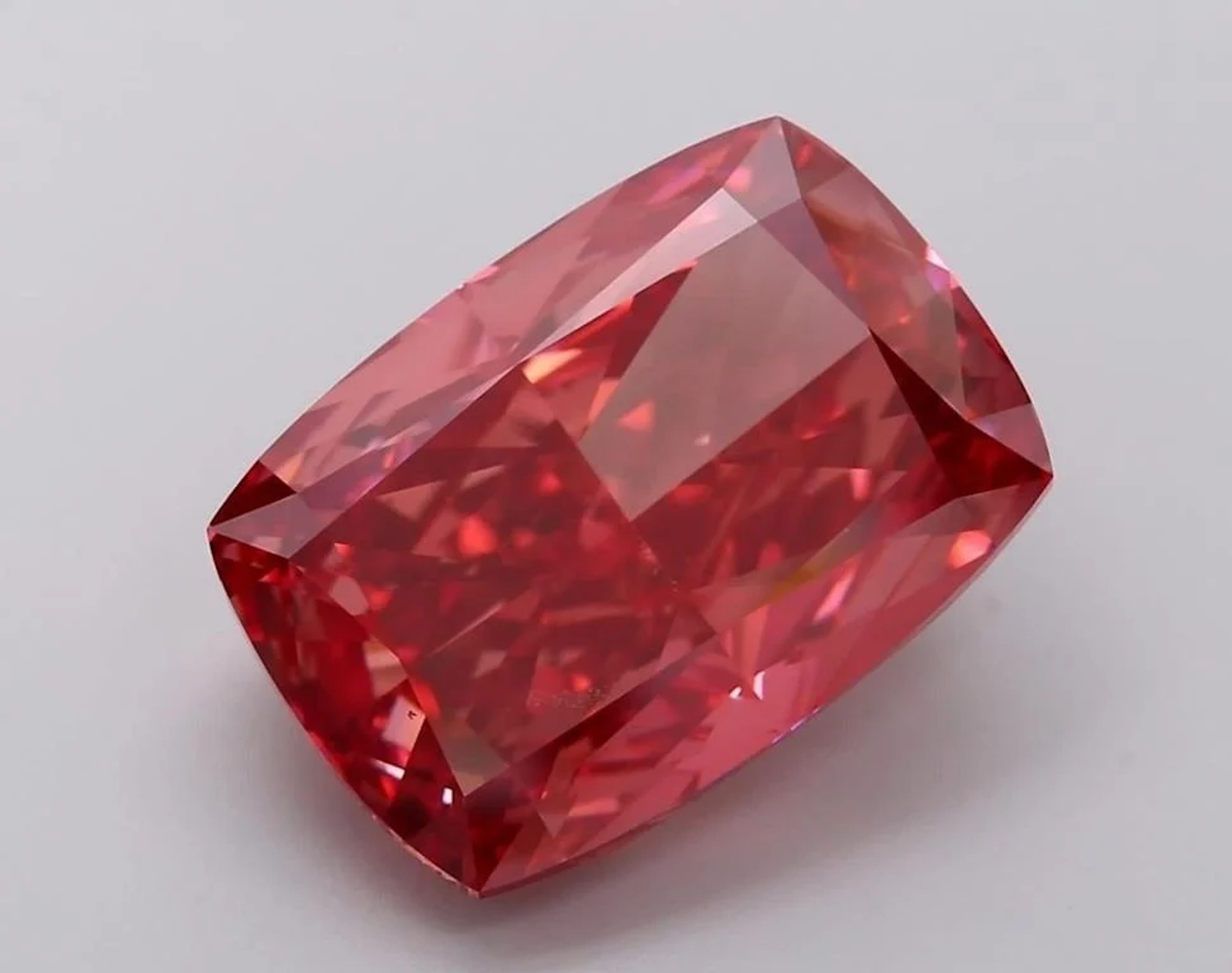 Fancy Vivid Pink Diamond 13.03 Cts VS Certified