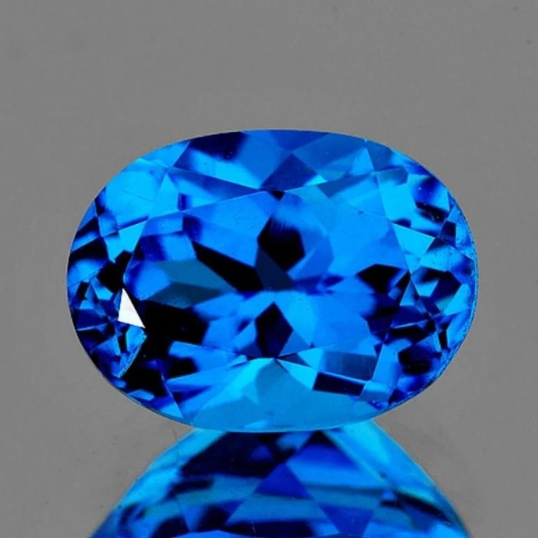 Natural Oval Swiss Blue Topaz [Flawless-VVS]