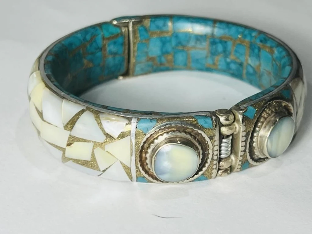 Natural Tibet Hand Made Turquoise & Sea Shell Bang