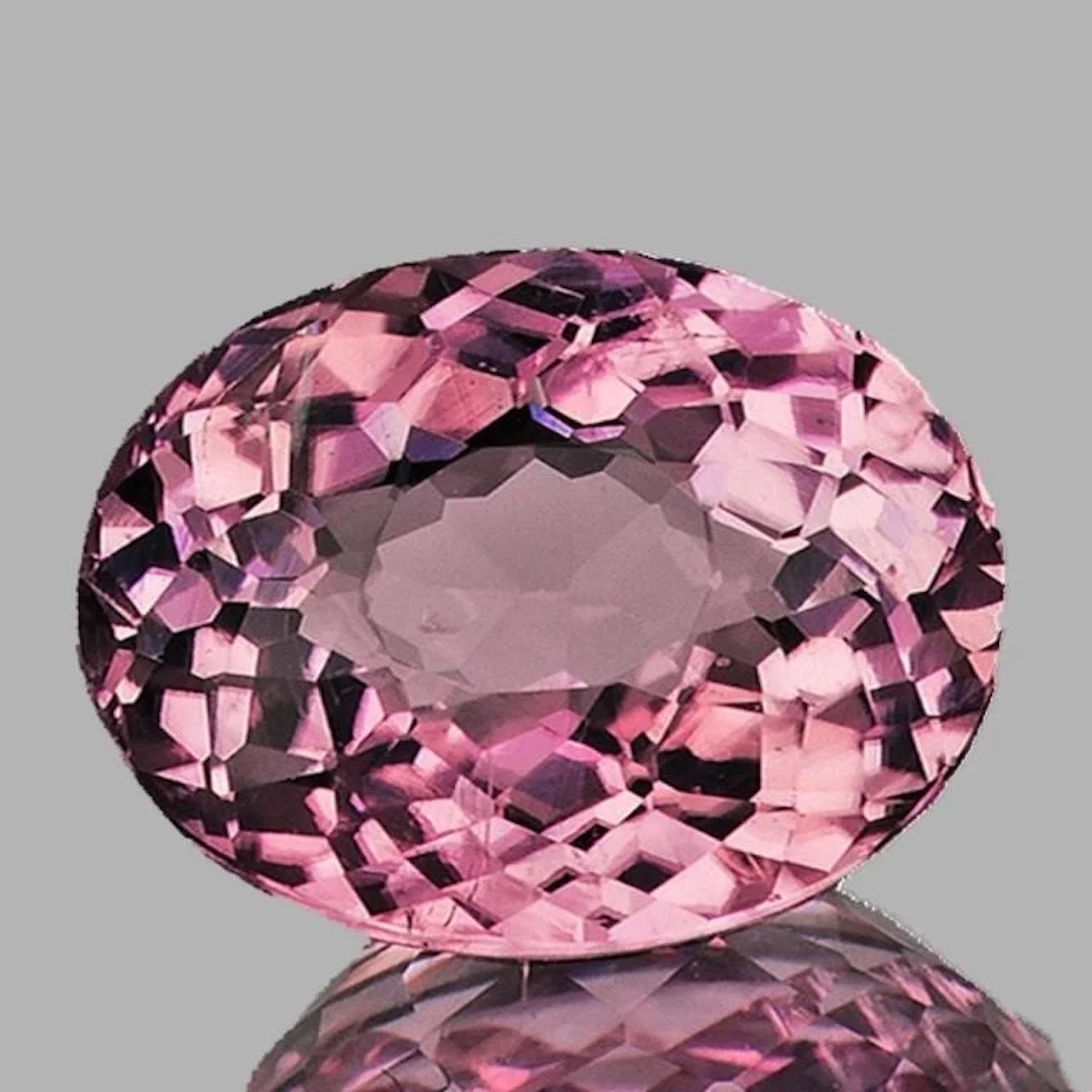 Natural Pink Tourmaline {Flawless-VVS}