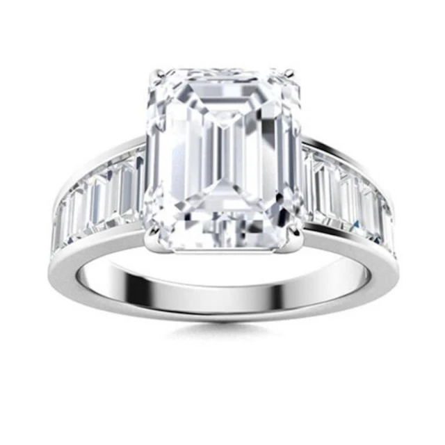 Gold & Brilliant White Diamond 3.50 Cts Ring - E/V