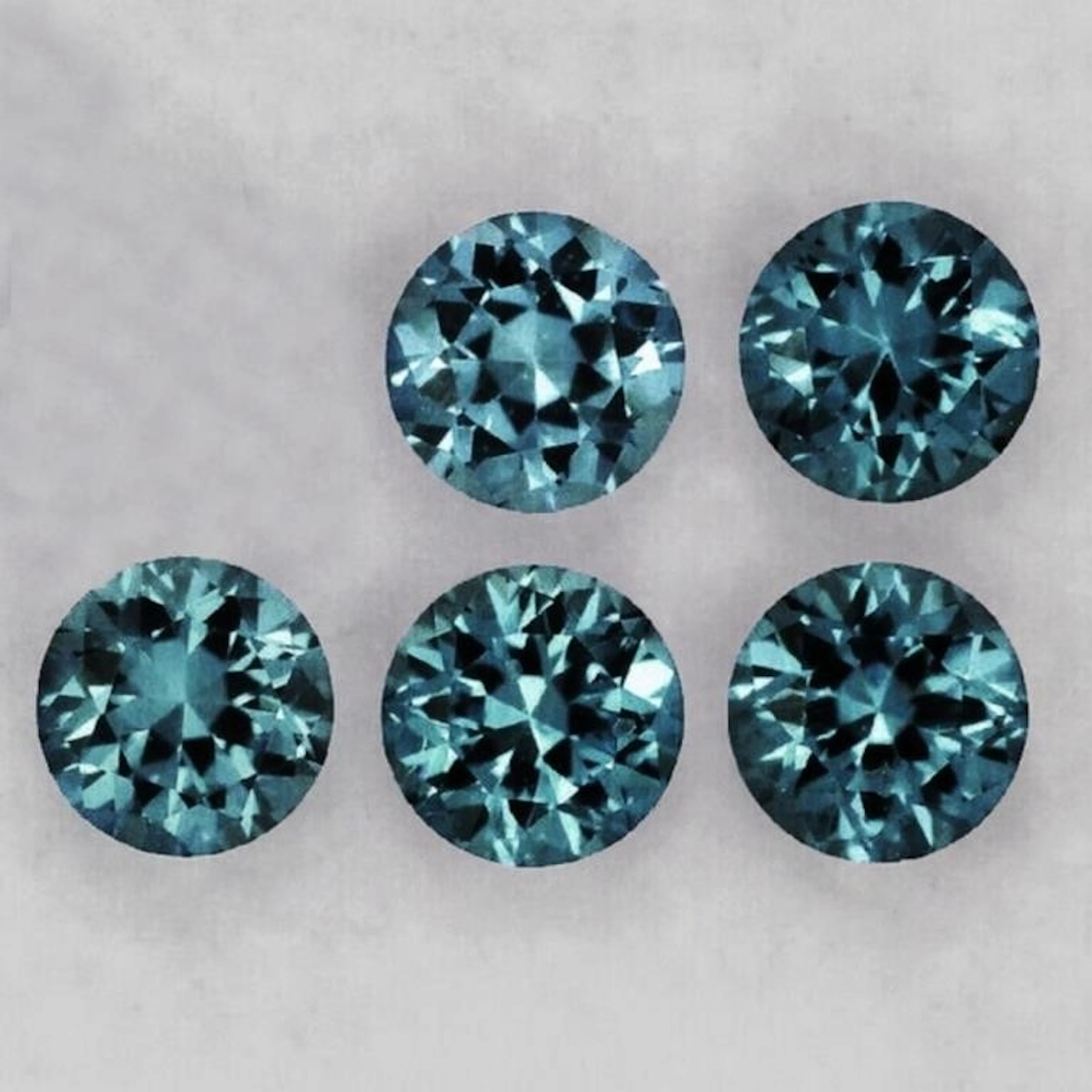Natural Titanium Blue Burma Spinel 5 Pcs [Flawless