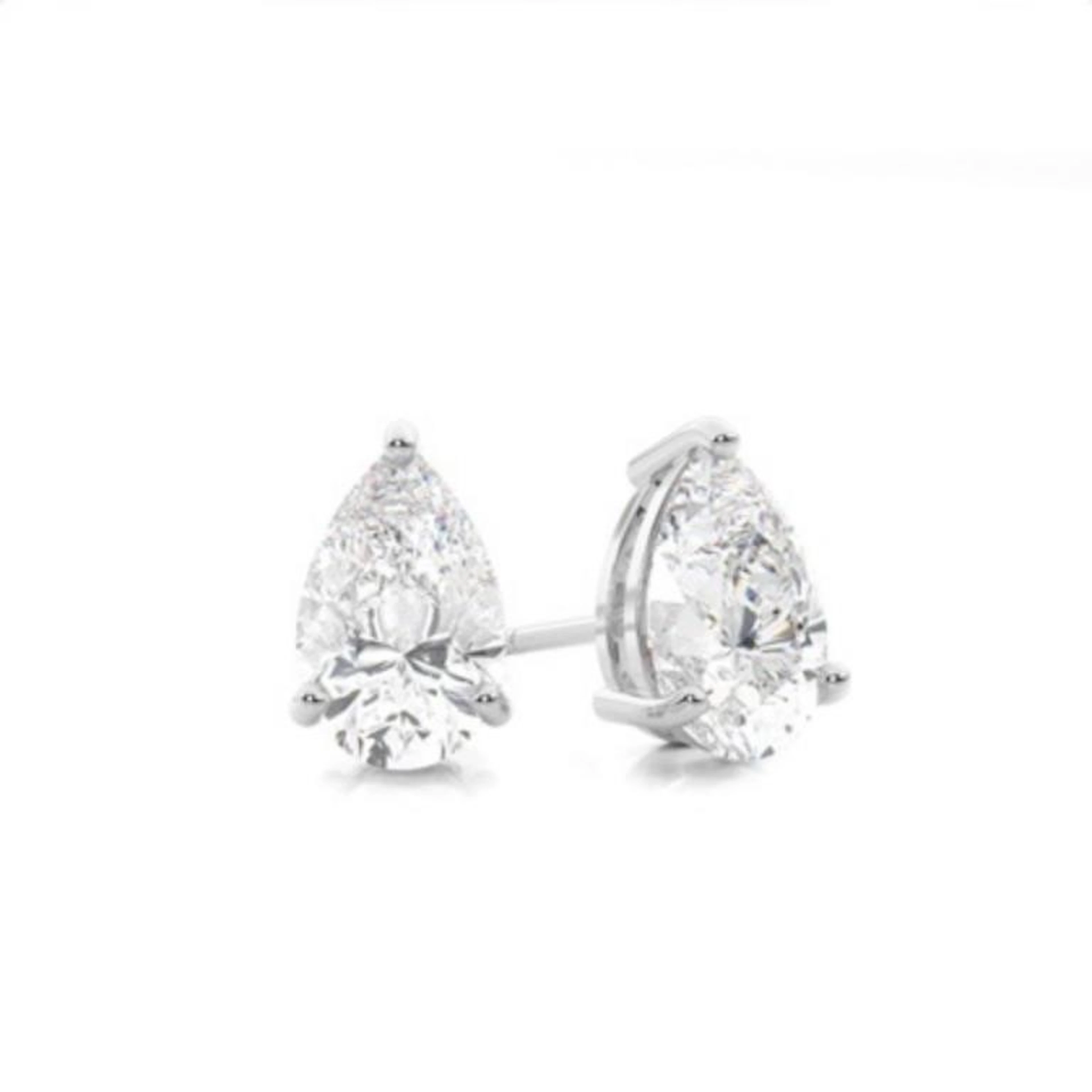 Gold & White Diamond 7.22 Cts EarStuds