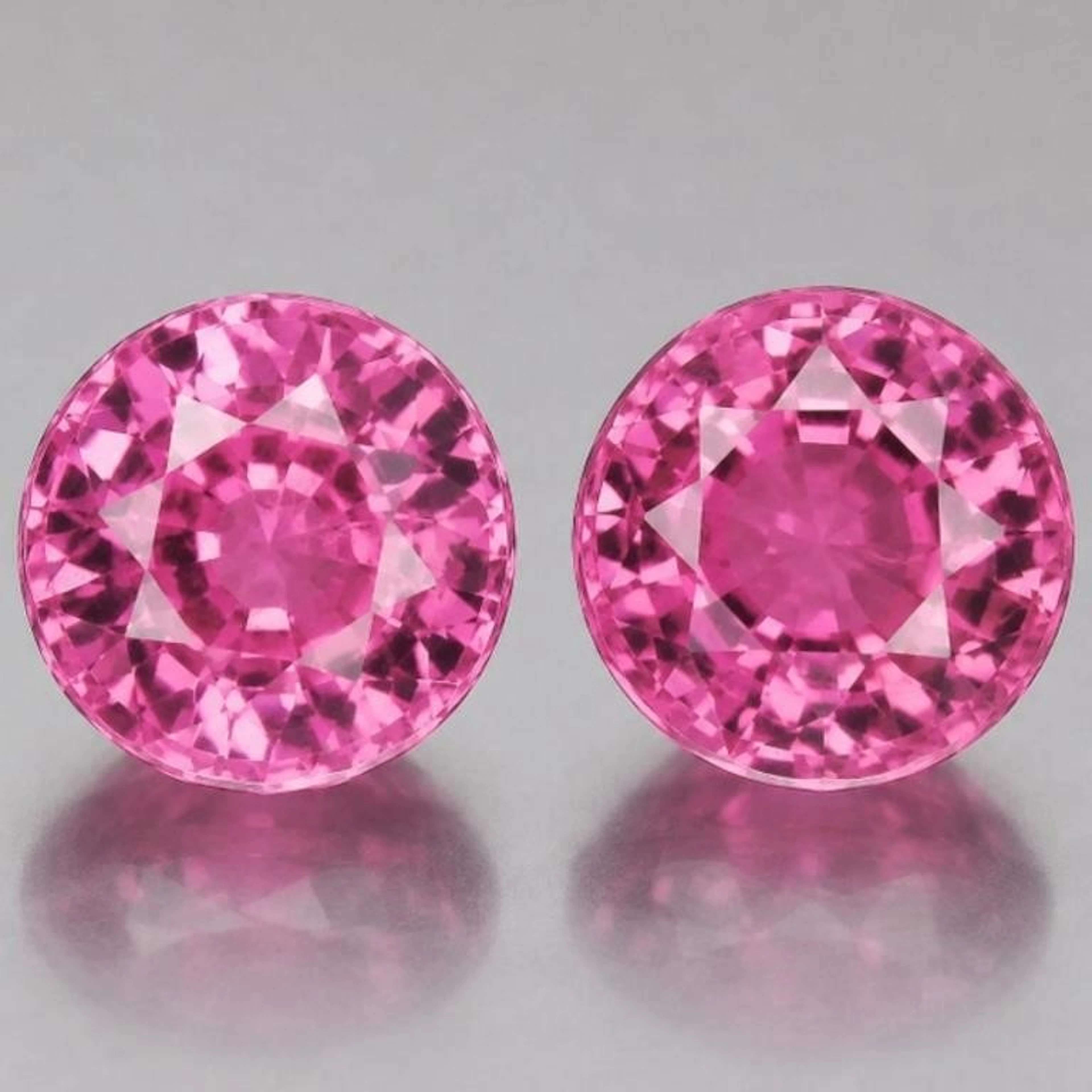 Natural Mahenge Pink Spinel Pair [Flawless-VVS]