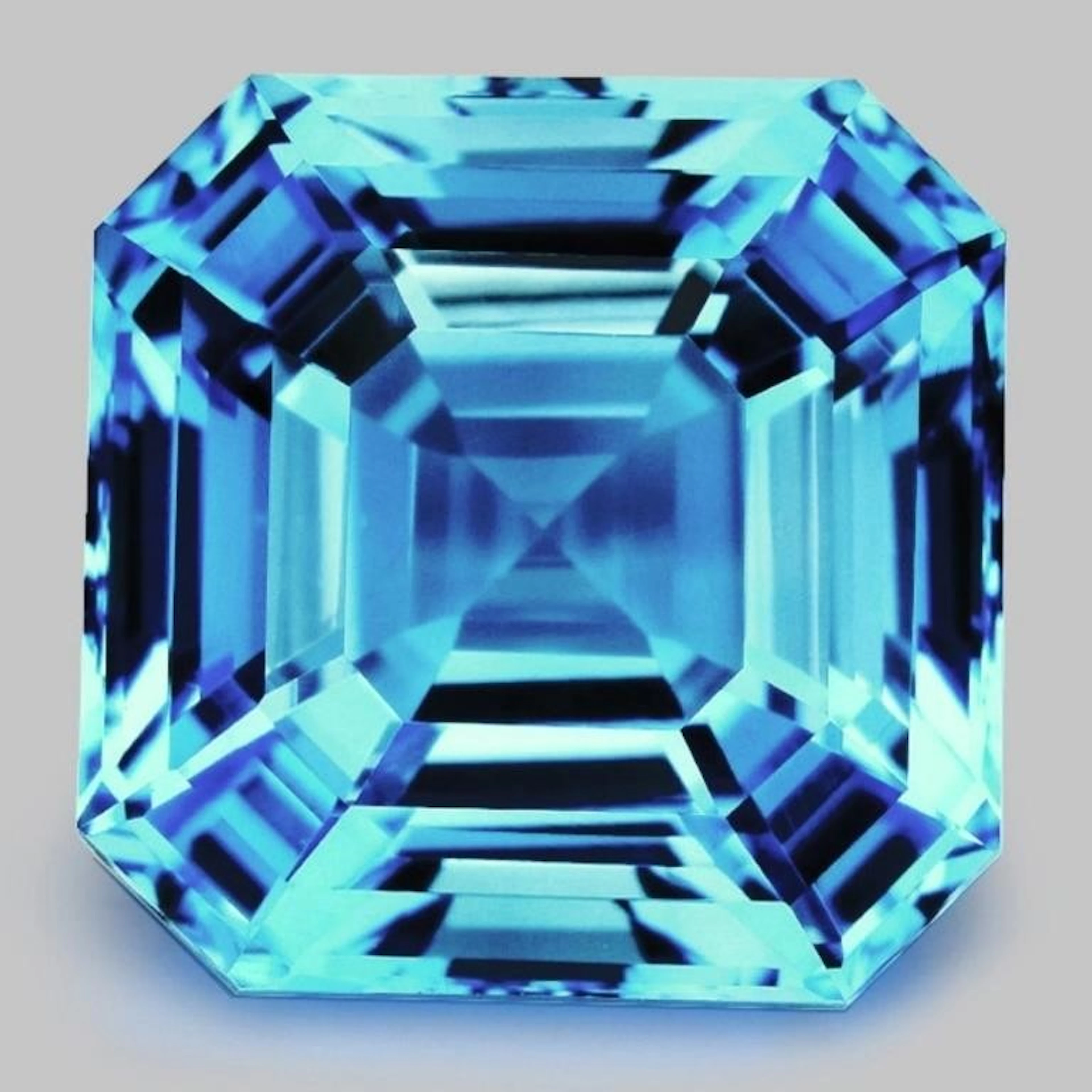 Natural Cambodian Blue Zircon {Flawless-VVS1}