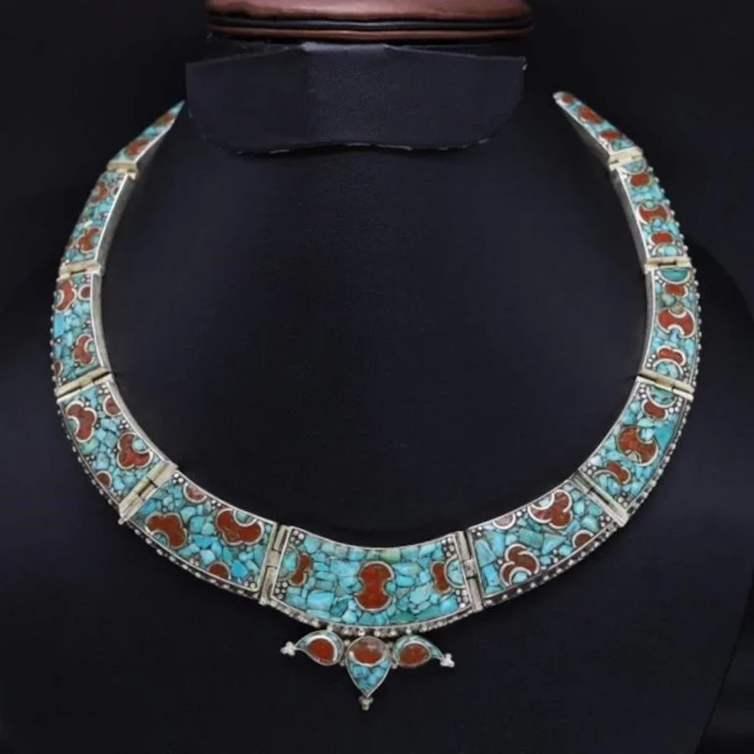 Tibet Natural Stone Tribal Queen Royal Necklace