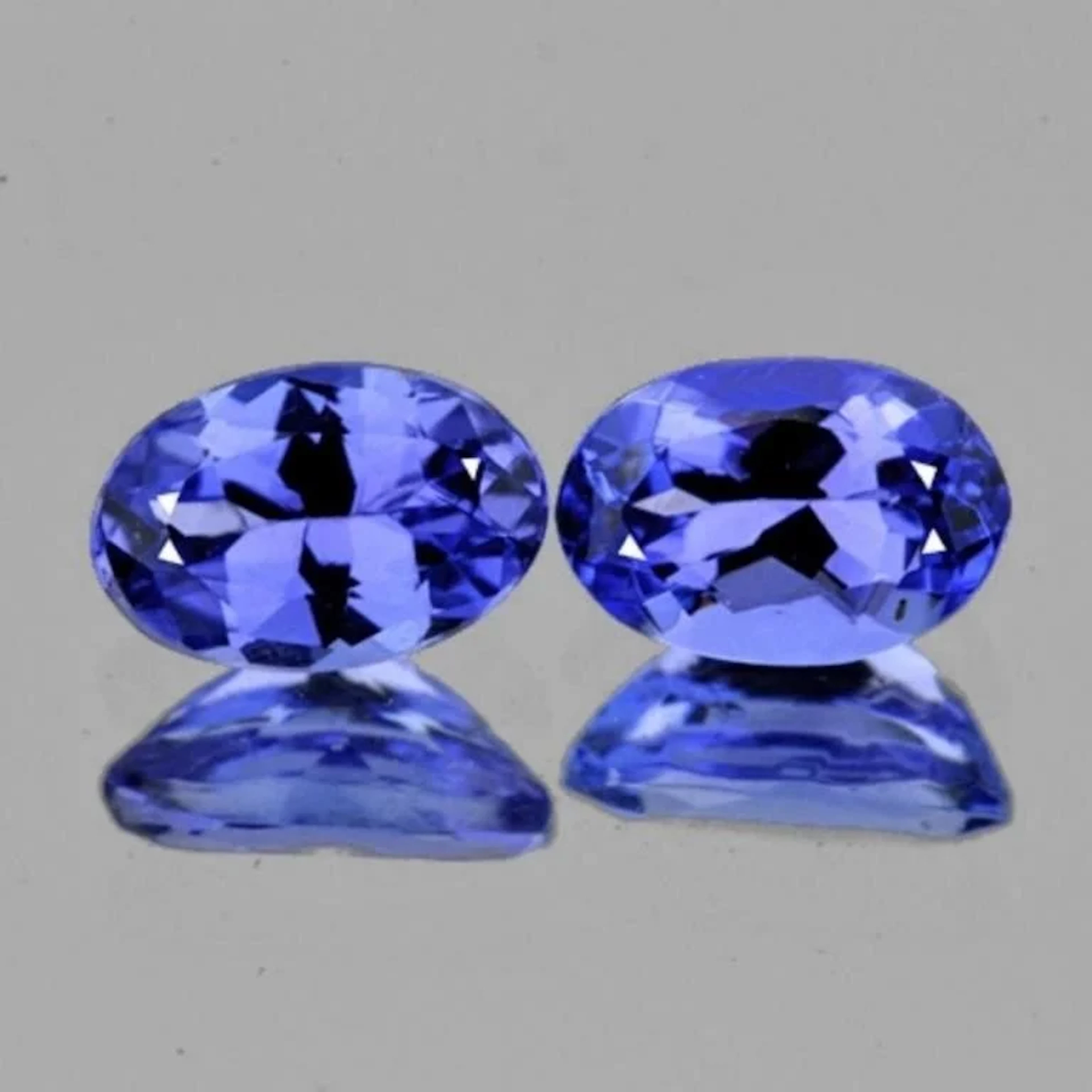 Natural Purple/Blue Tanzanite 6x4 MM