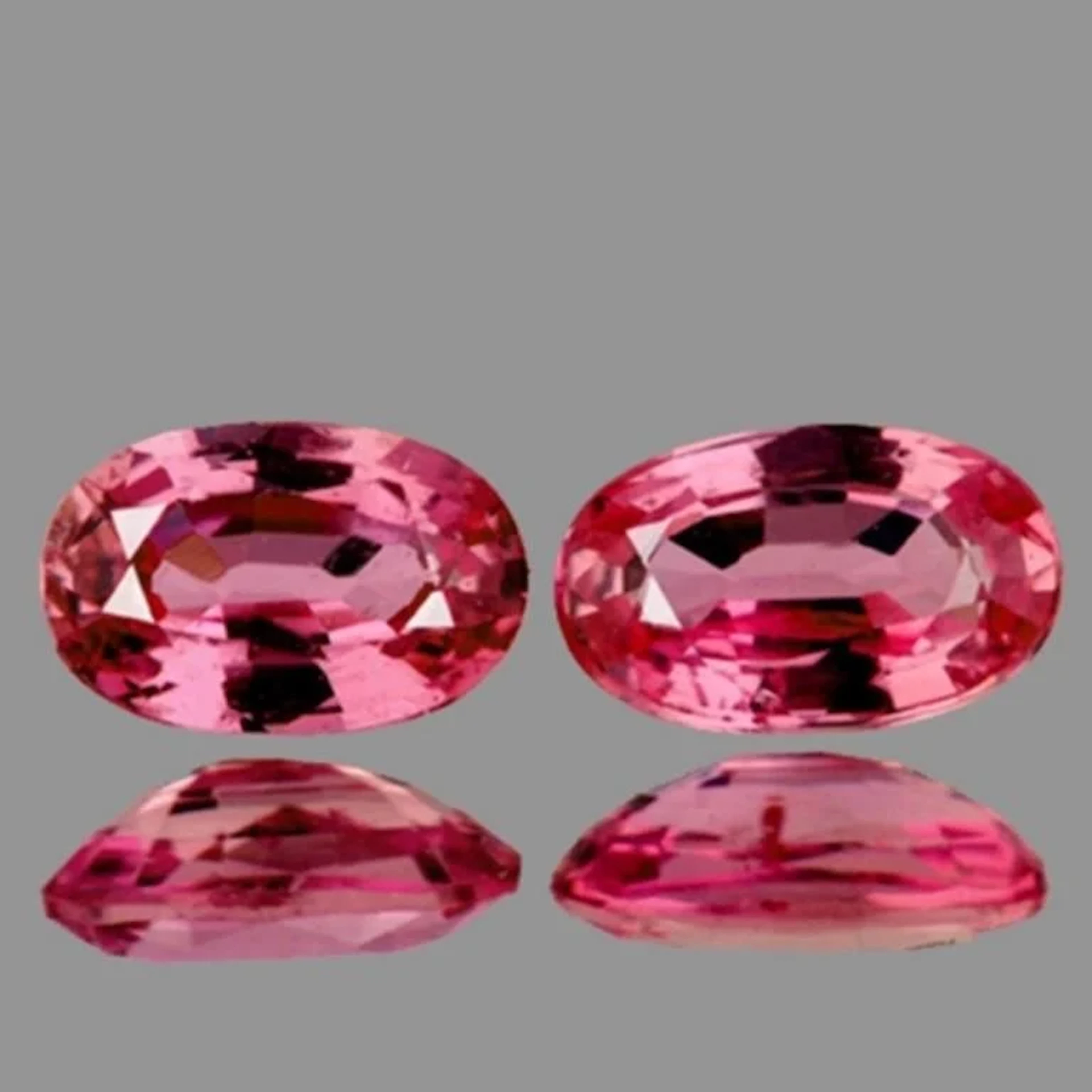 Natural Padparadscha Pink Sapphire Pair{Flawless-V