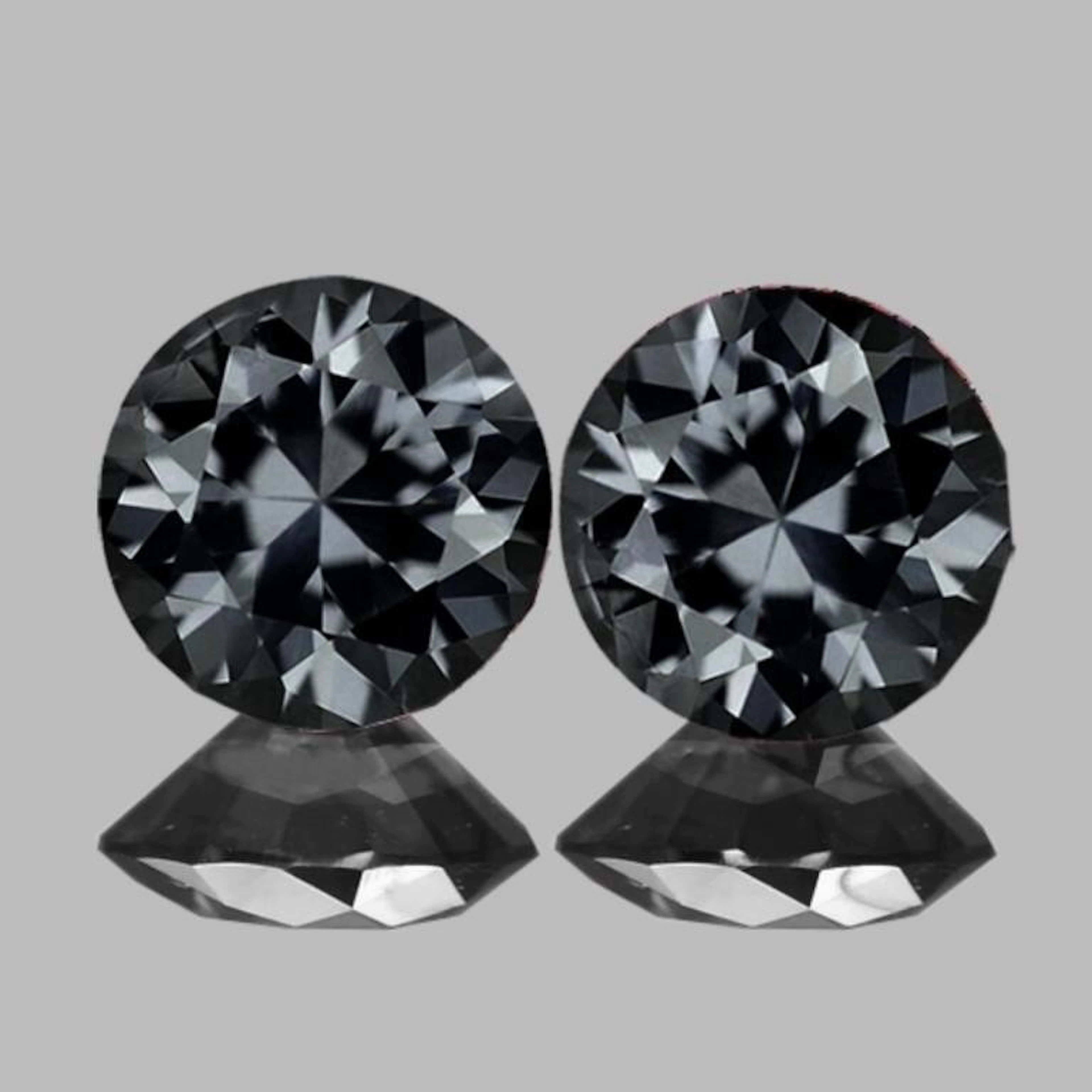 Natural Rare Mahenge Titanium Charcoal Spinel {Fla