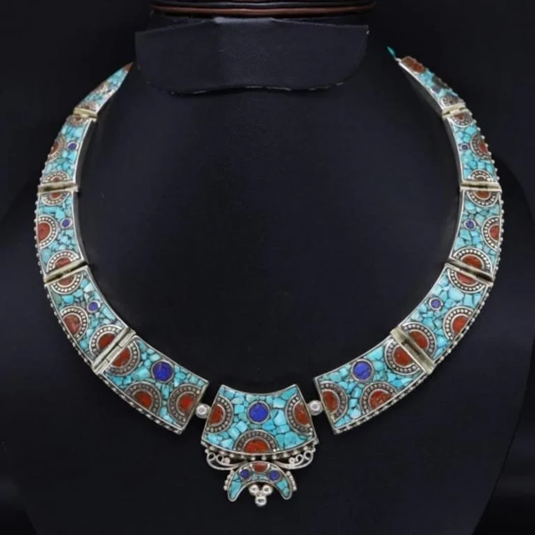 Tibet Natural Stone Tribal Queen Royal Necklace