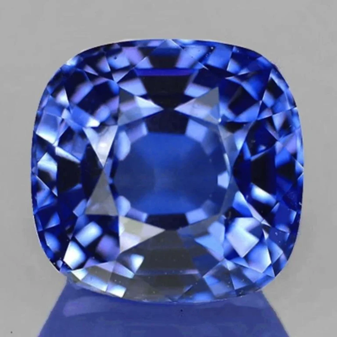 Natural Cushion Ceylon Blue Sapphire { VVS }
