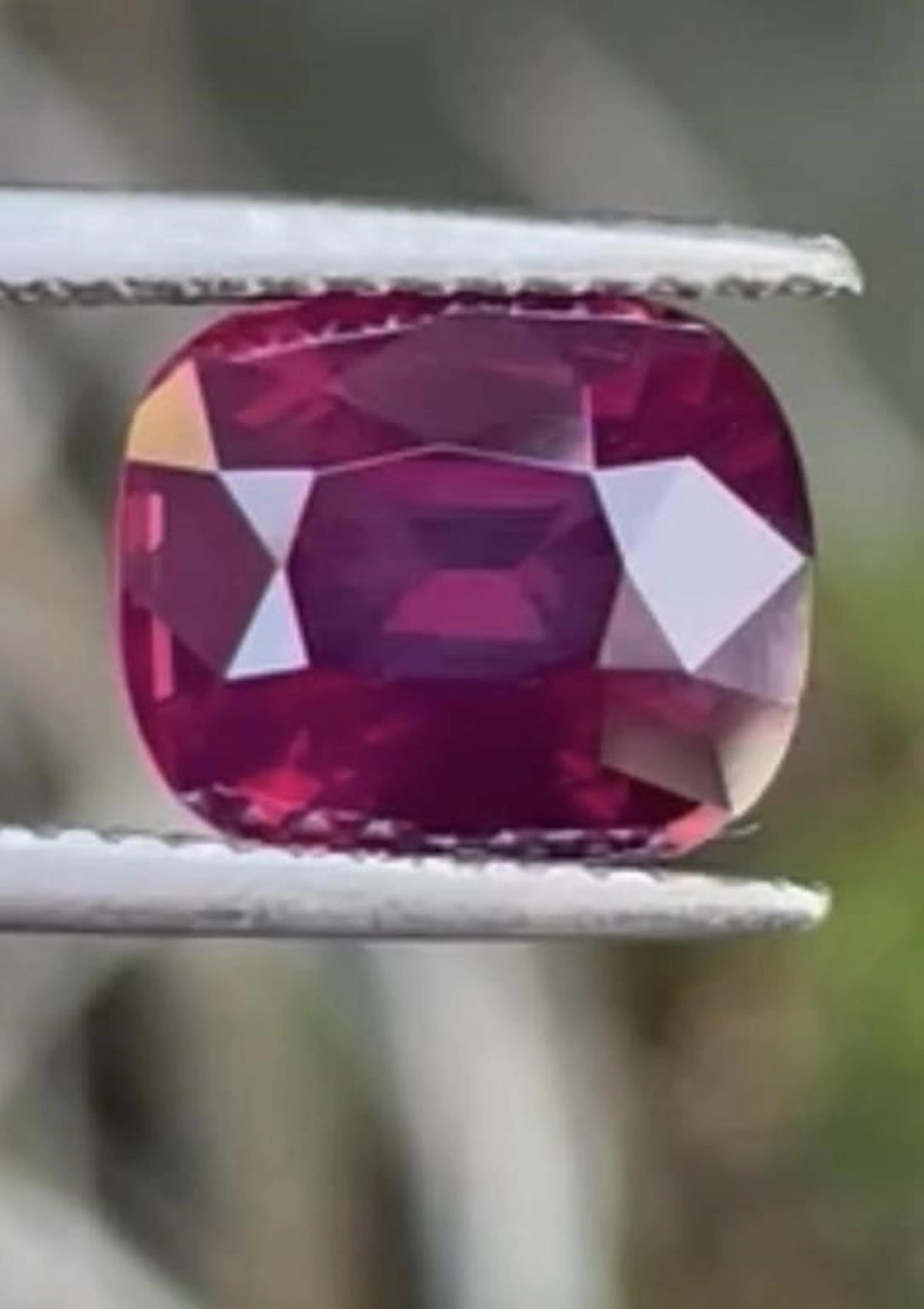 Natural Cushion Purplish/Red Spinel 3.44 Cts - Ce