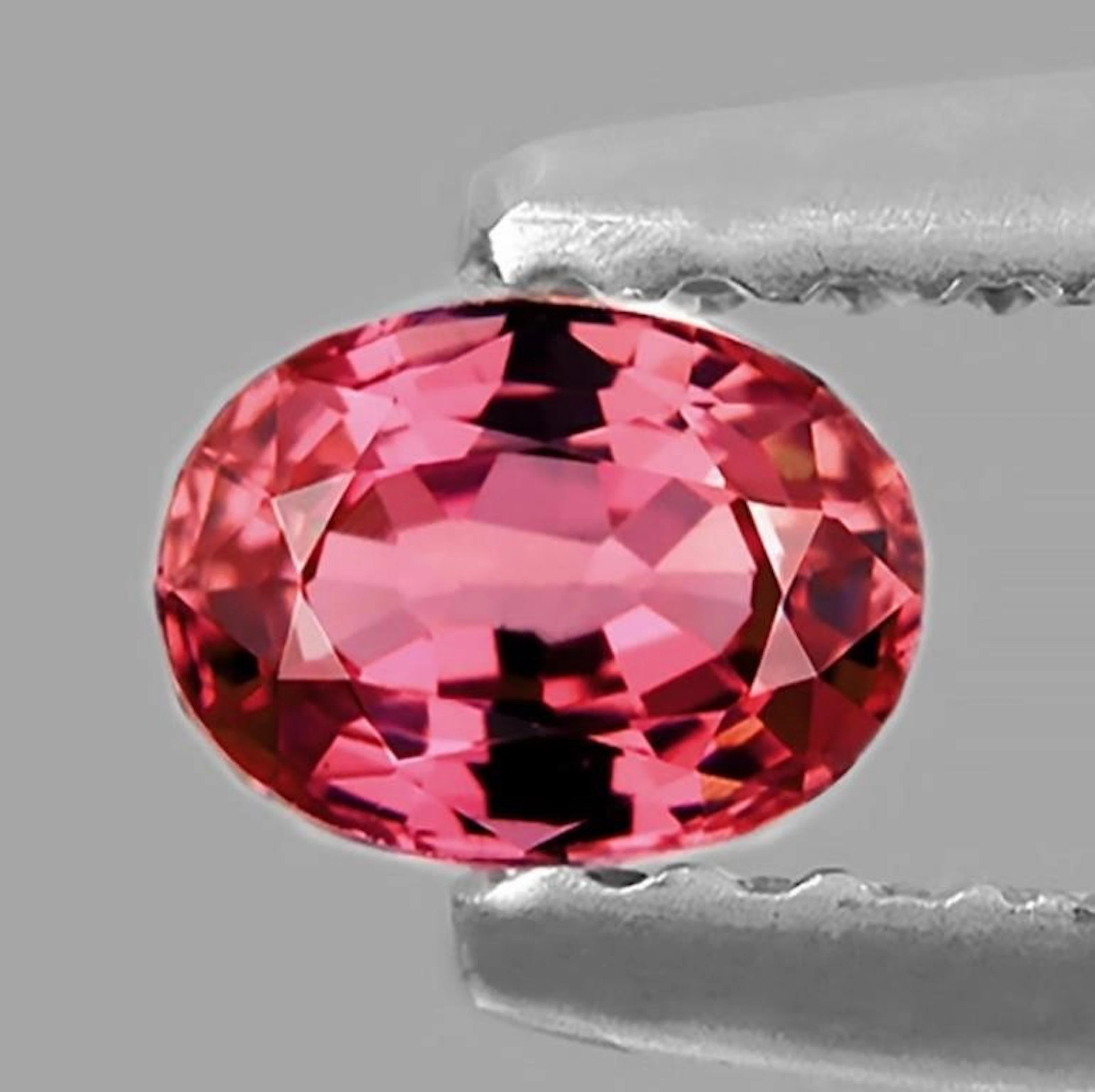 Natural Ceylon Padparadscha Pink Sapphire [Flawles