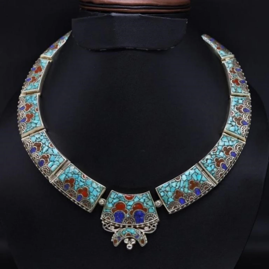Tibet Natural Stone Tribal Queen Royal Necklace