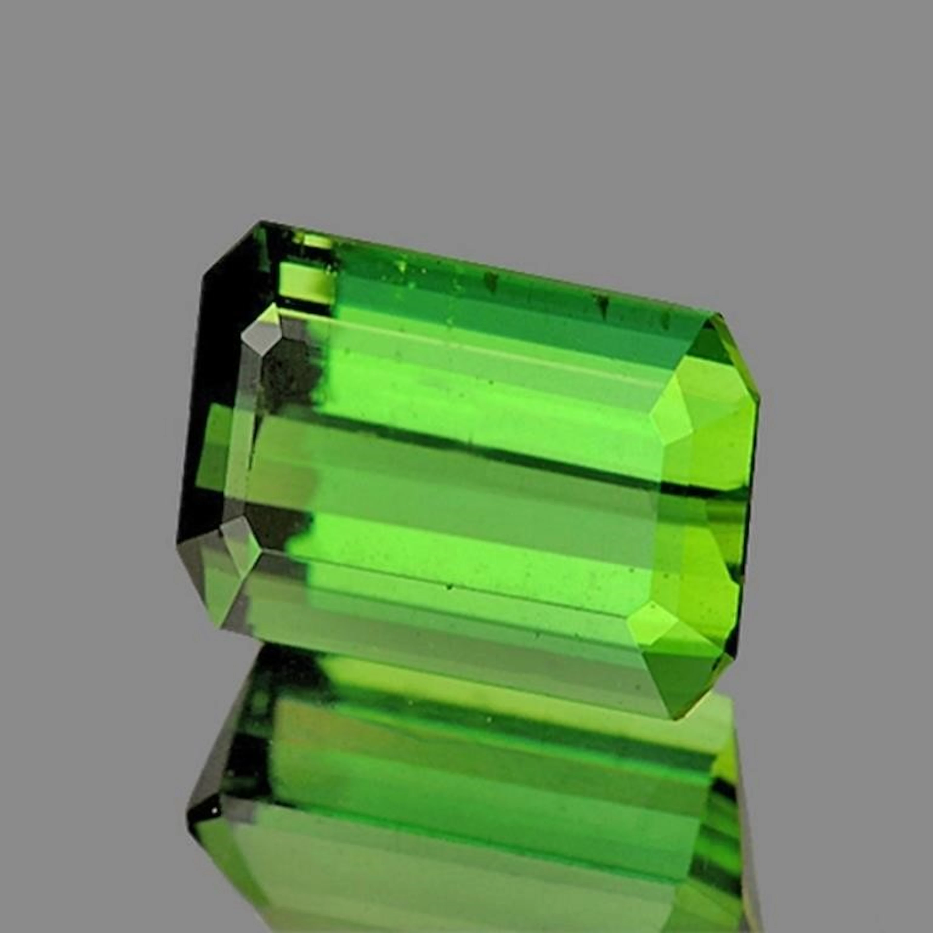 Natural Octagon Apple Green Tourmaline [Flawless-V